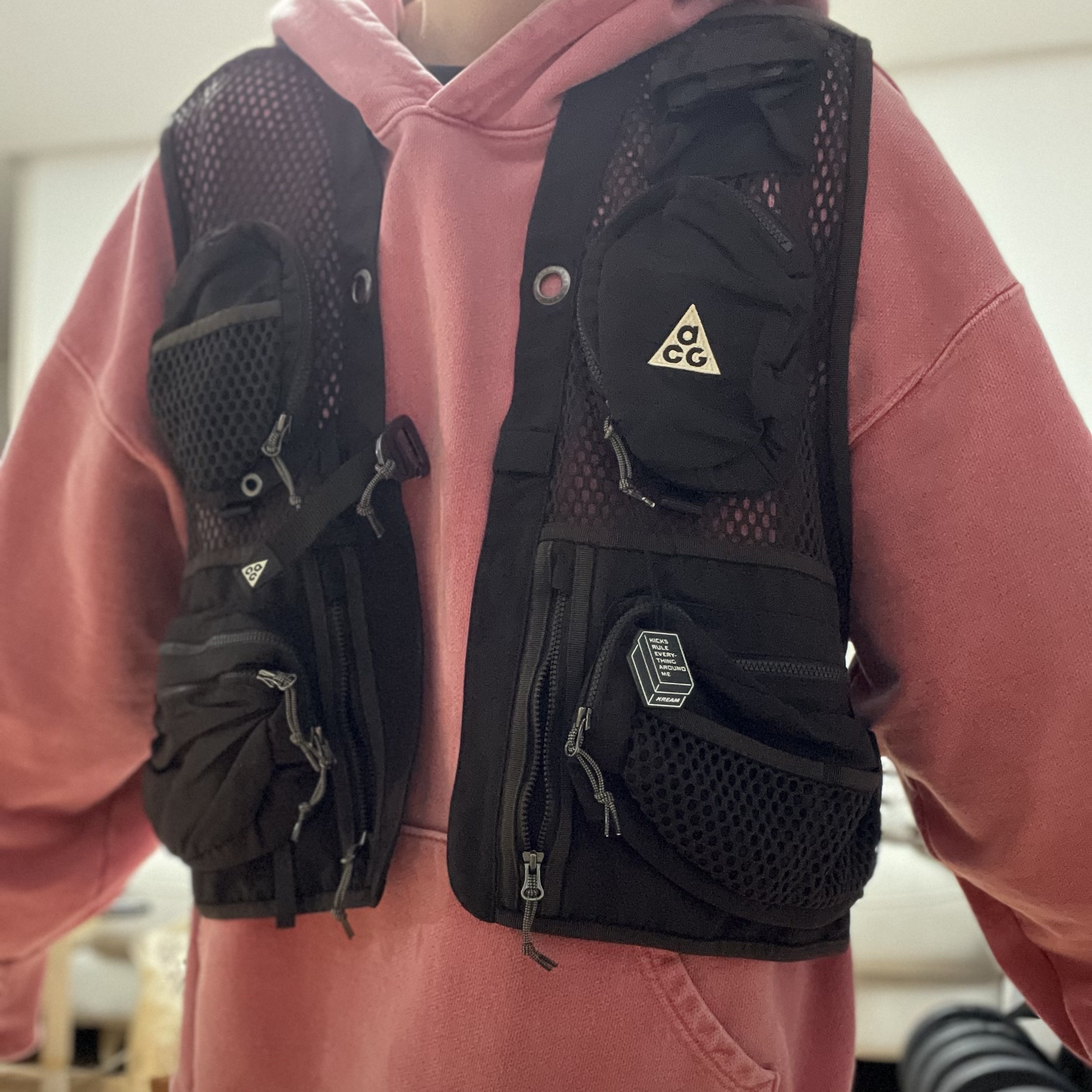 Nike ACG Buttles Vest Velvet Brown - Asia 착용 스타일