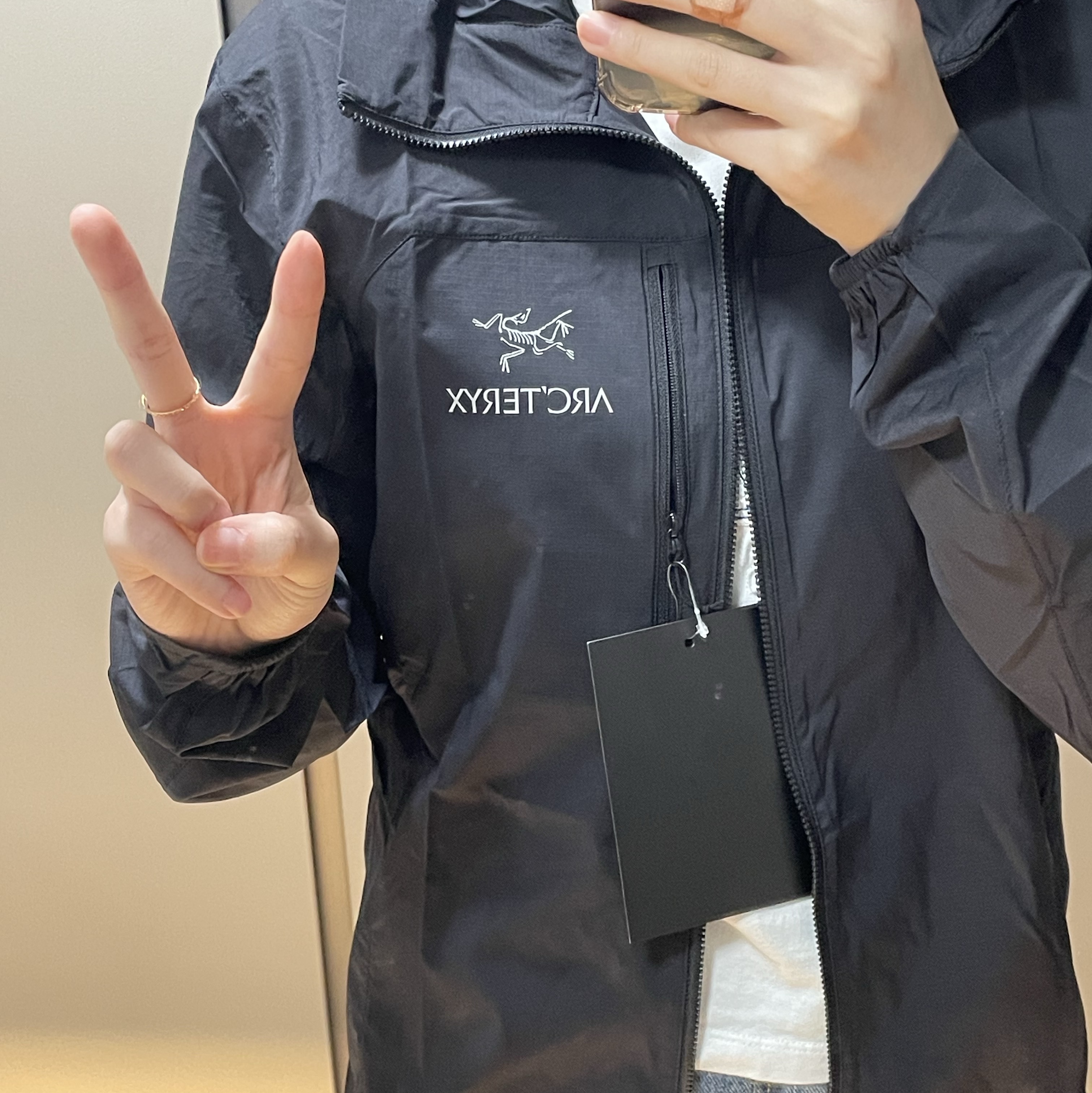 Arc'teryx Squamish Hoody Black 착용 스타일