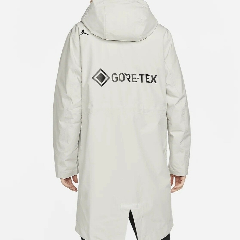 Jordan 23 Engieered Gore-Tex Parka Light Bone - Asia, Jordan 23 Engieered Gore-Tex Parka Black - Asia 착용 스타일 - 4