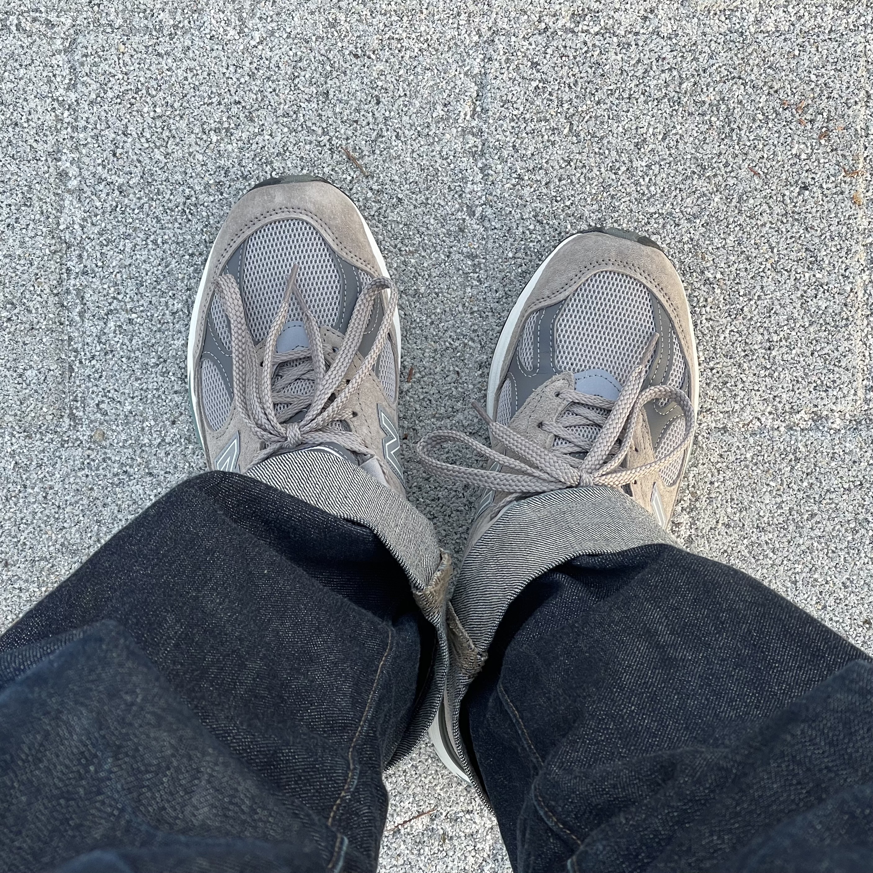 New Balance 991v2 Made in UK Rock Ridge Alloy Silver 착용 스타일 - 1