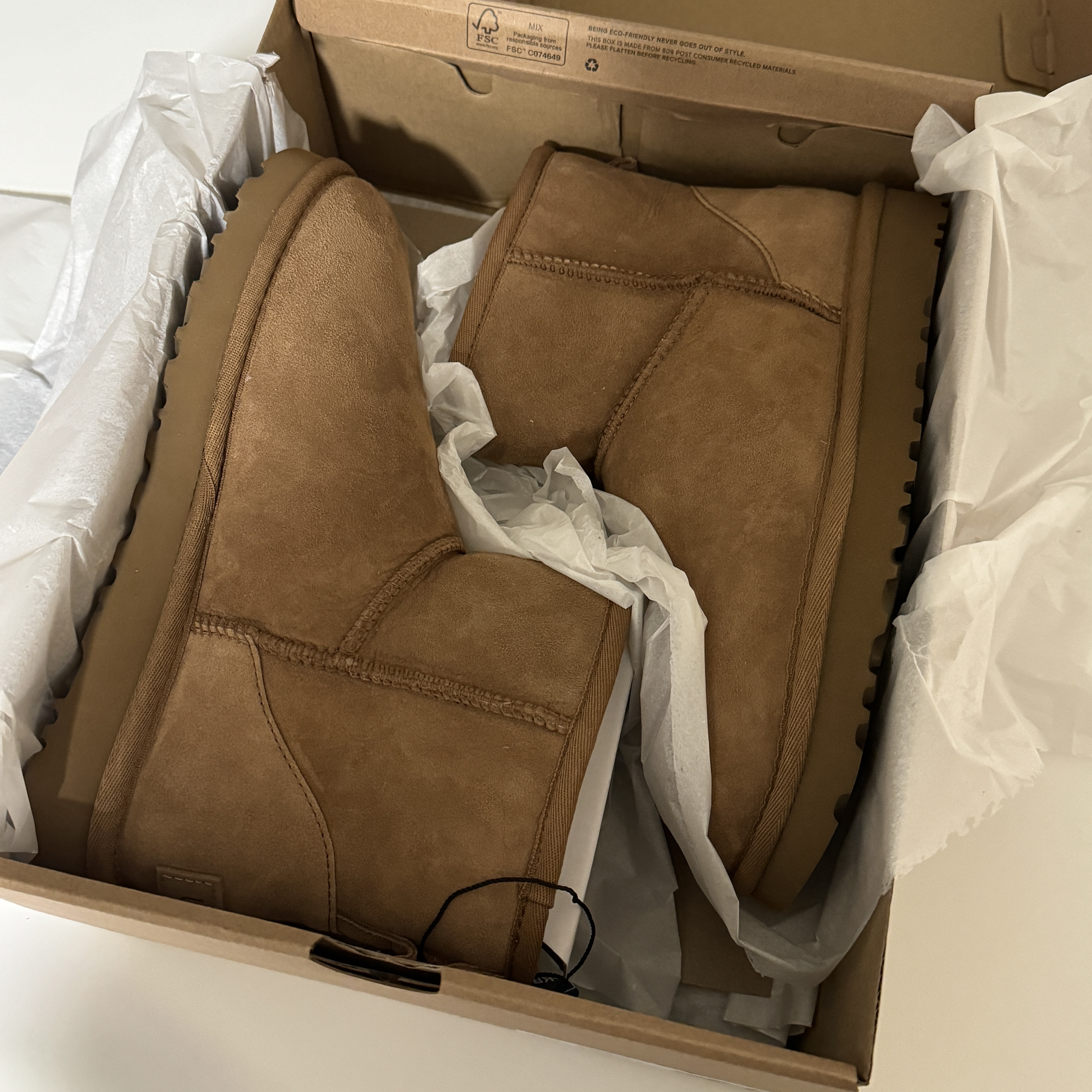 (W) UGG Classic Mini II Boots Chestnut 착용 스타일