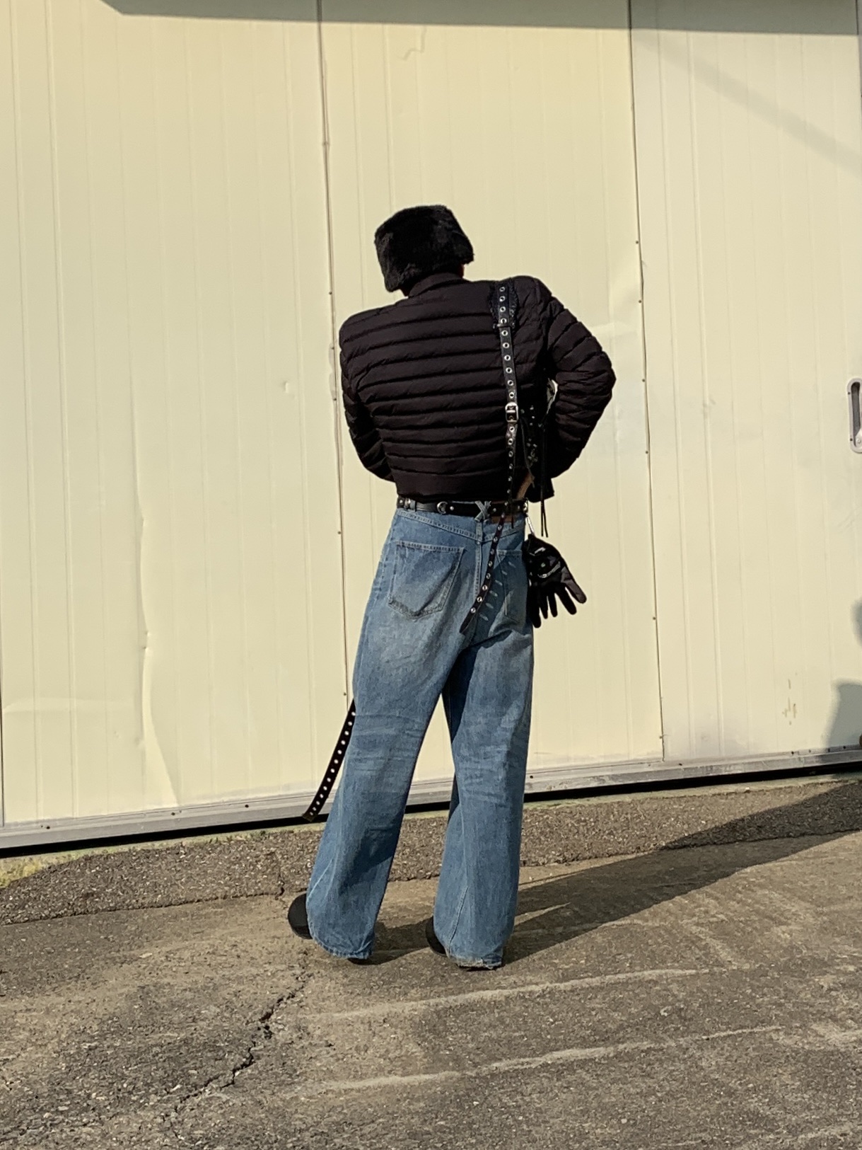 Balenciaga Arena Lambskin Aged Silver Hardware Le Cagole XS Flap Bag Black, Project G/R BDSM Belt Black 착용 스타일 - 2