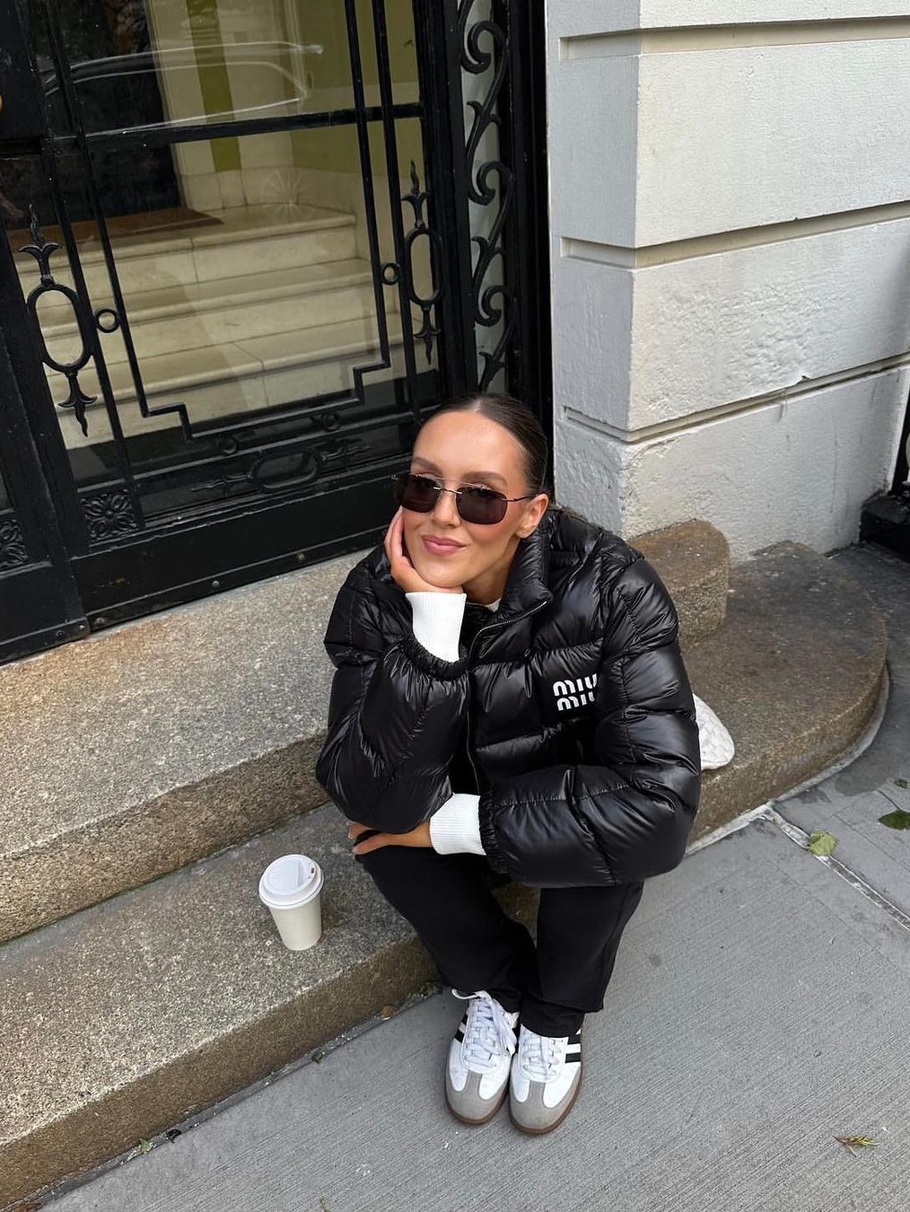 (W) The North Face Nuptse Short Jacket Black, (W) Miu Miu Nylon Cropped Down Jacket Black 착용 스타일 - 7