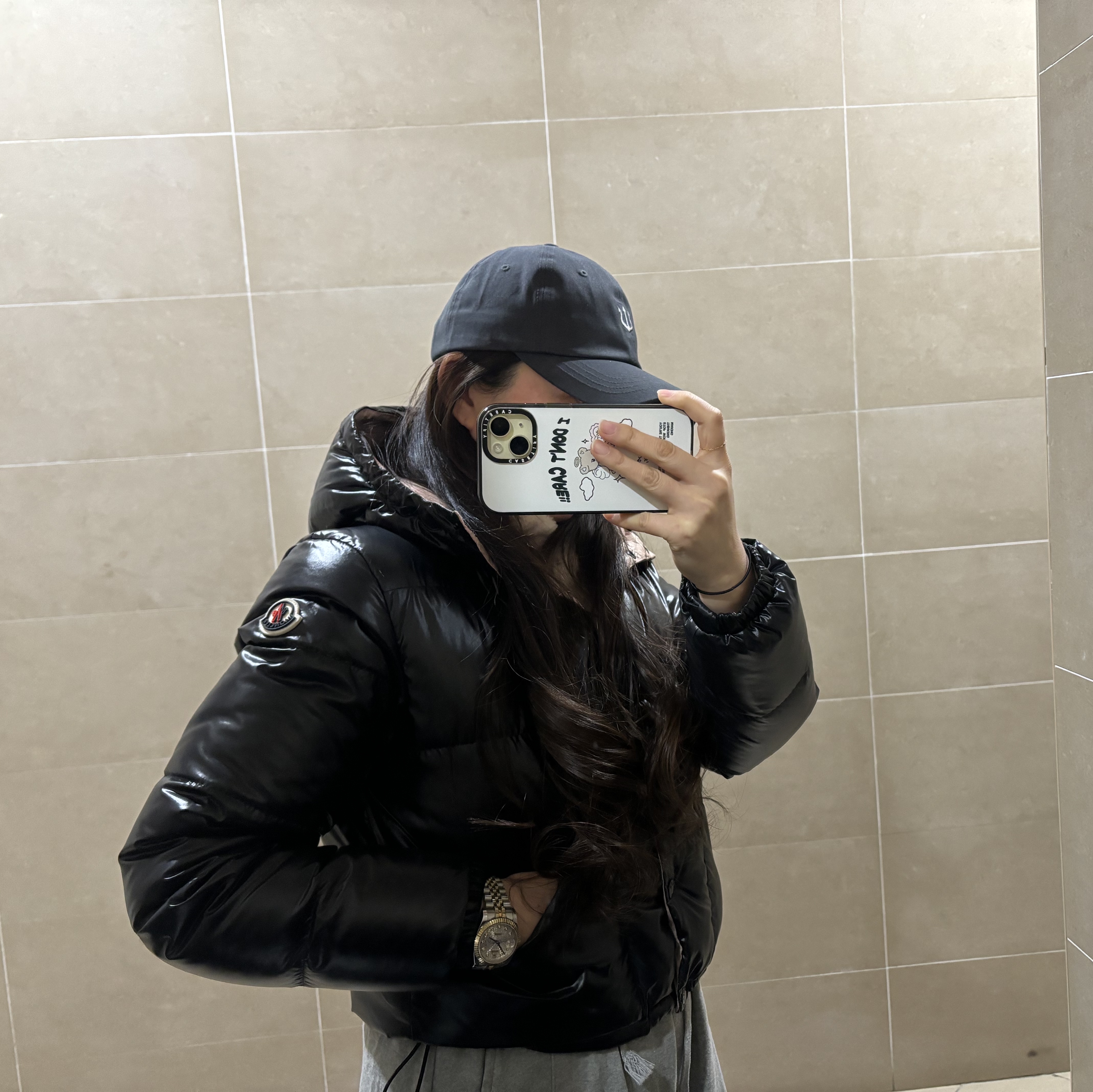 (W) Moncler Bardanette Short Down Jacket Black - 22FW 착용 스타일 - 1