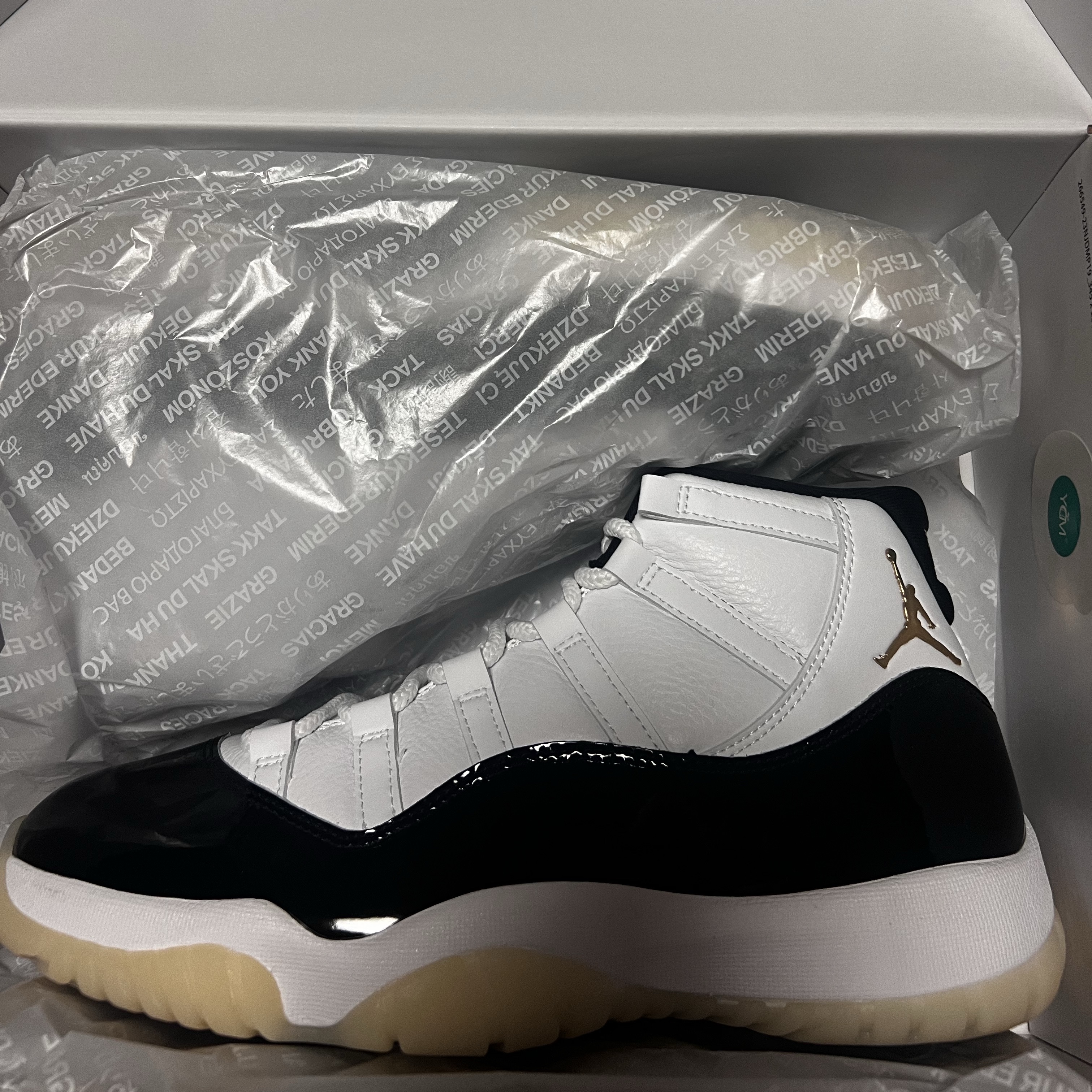 Jordan 11 Retro Gratitude 착용 스타일