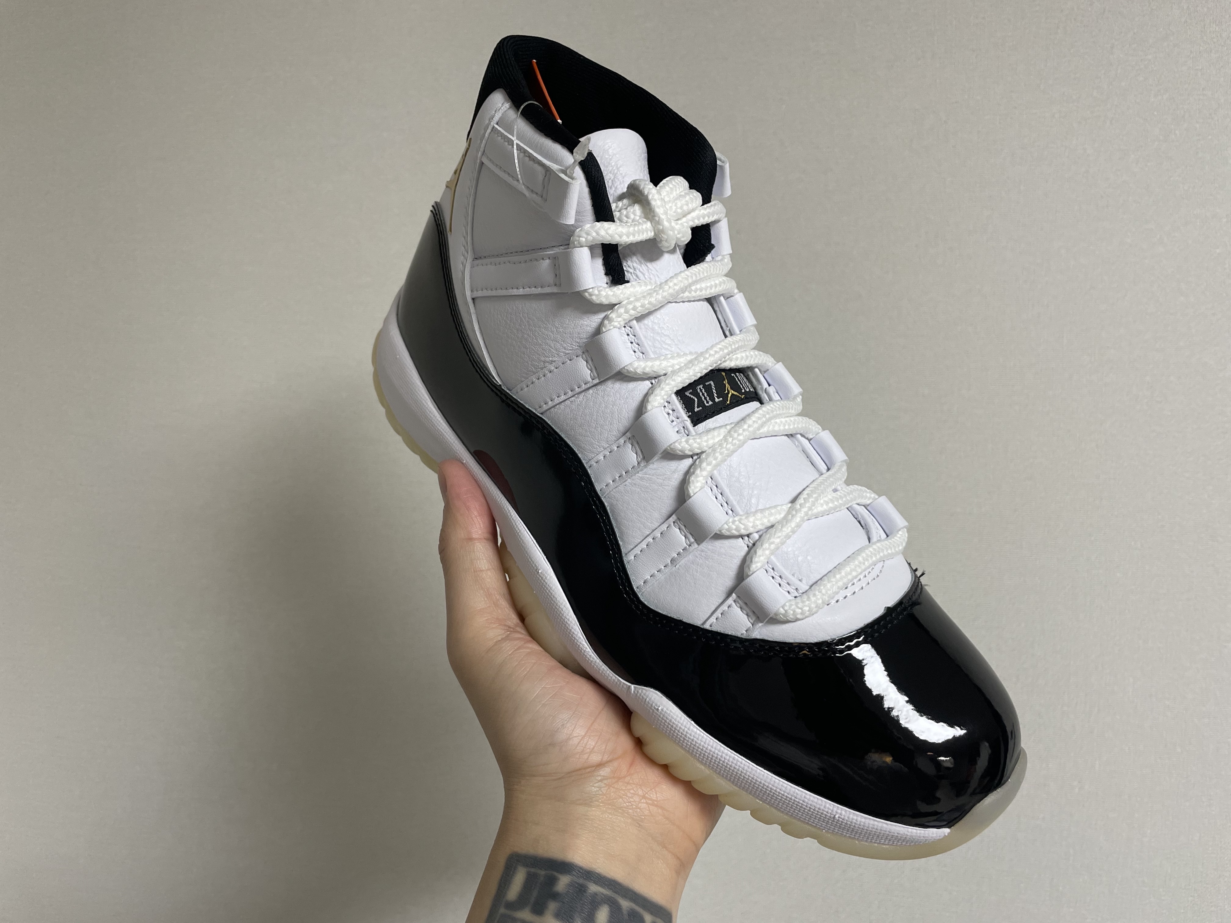 Jordan 11 Retro Gratitude 착용 스타일 - 1