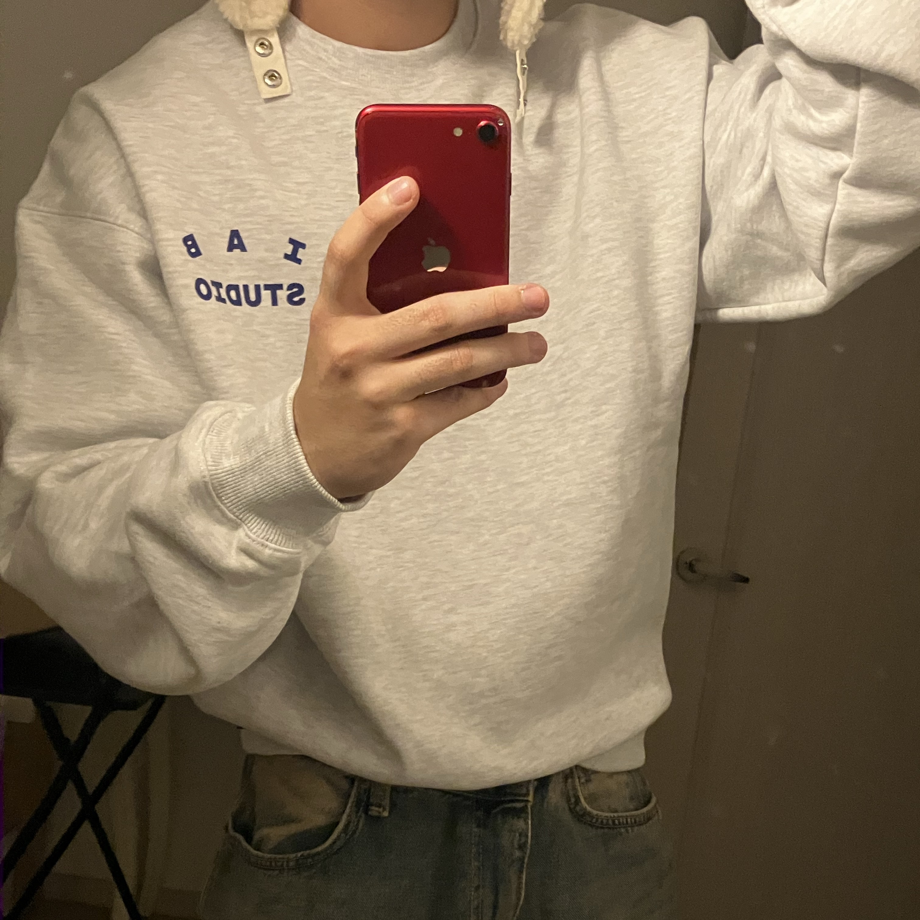 IAB Studio Sweatshirt Light Gray - 23FW 착용 스타일 - 1