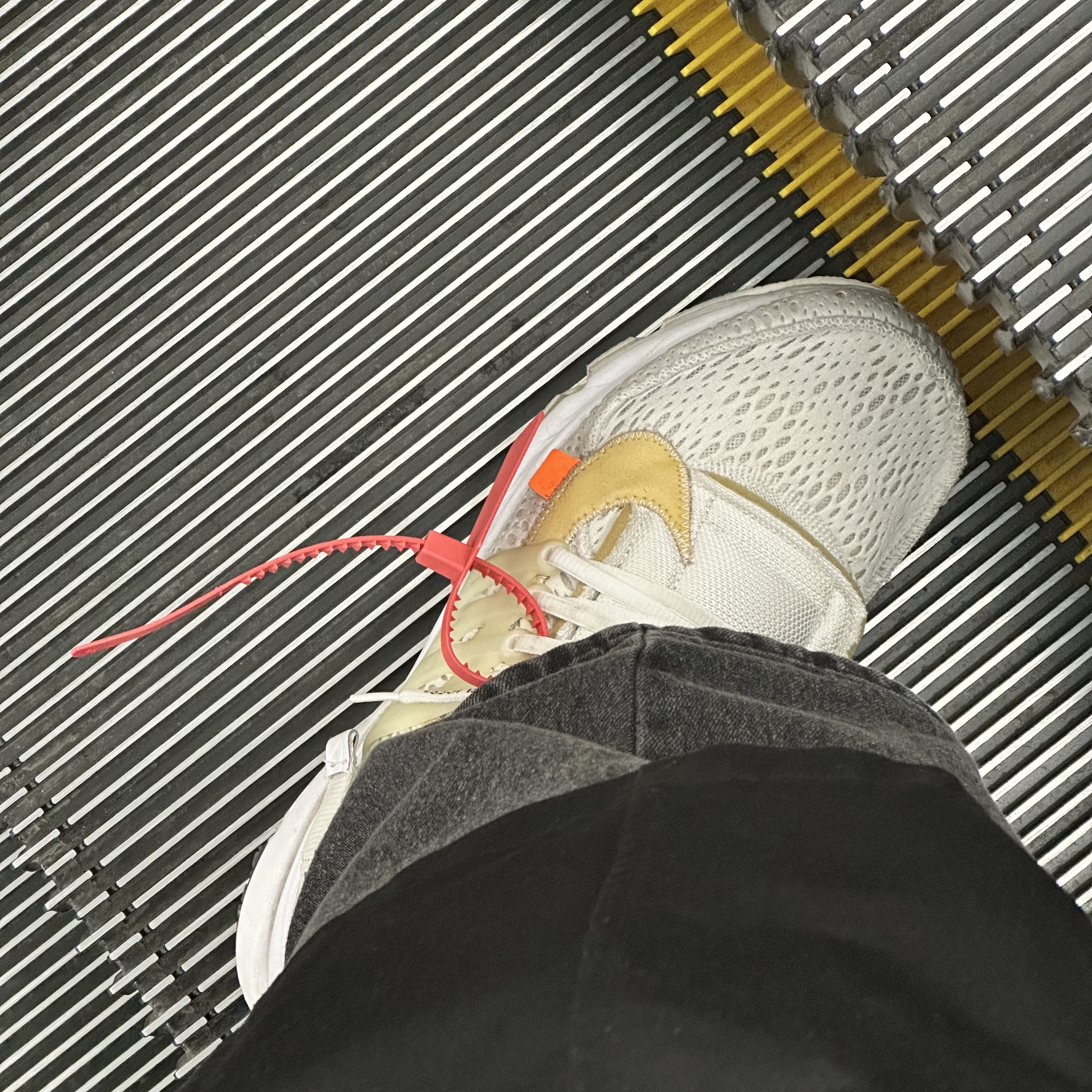 Nike x Off-White Air Presto White 착용 스타일