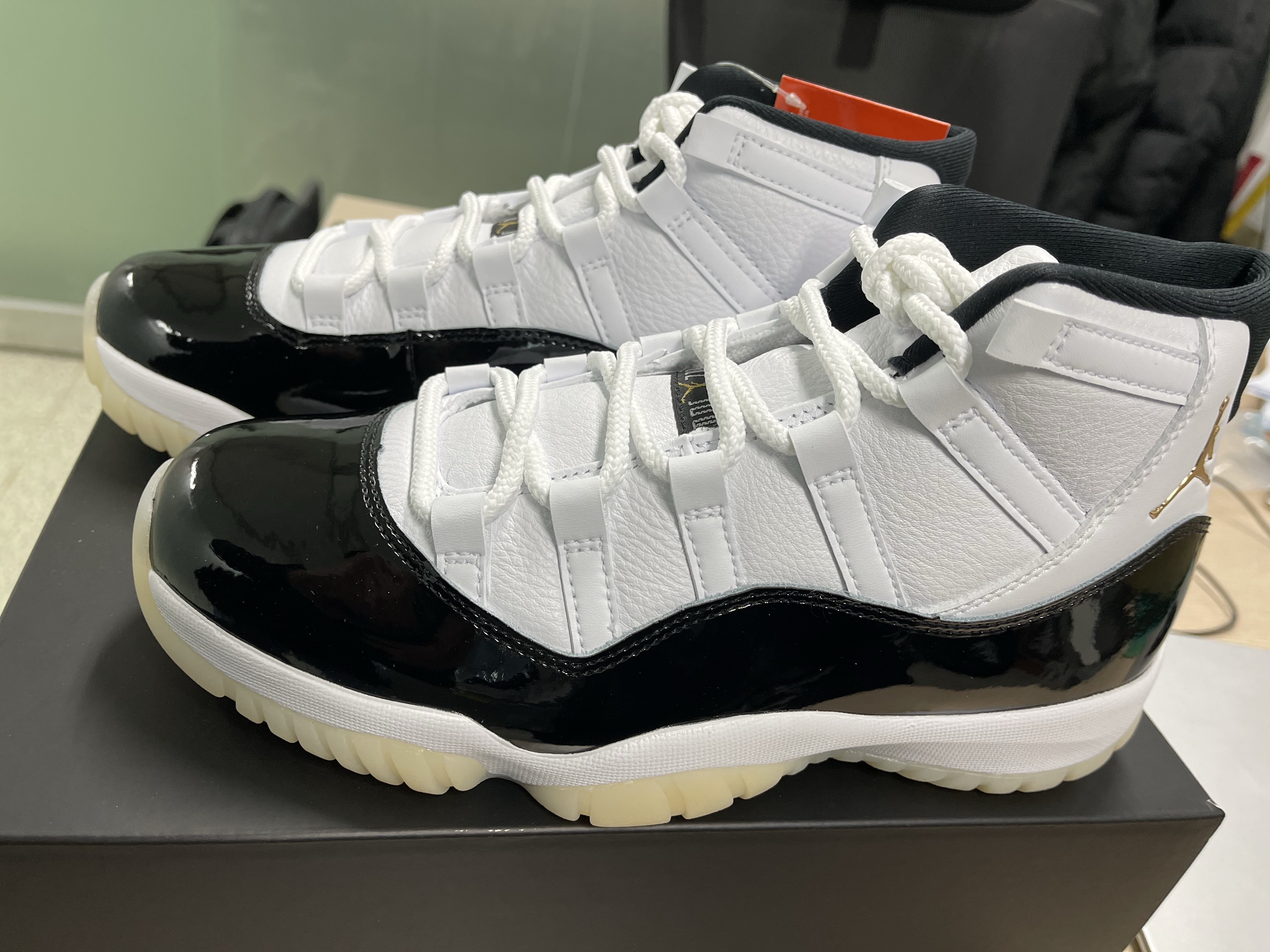 Jordan 11 Retro Gratitude 착용 스타일 - 1
