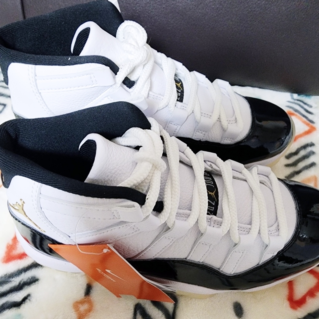 Jordan 11 Retro Gratitude 착용 스타일 - 5