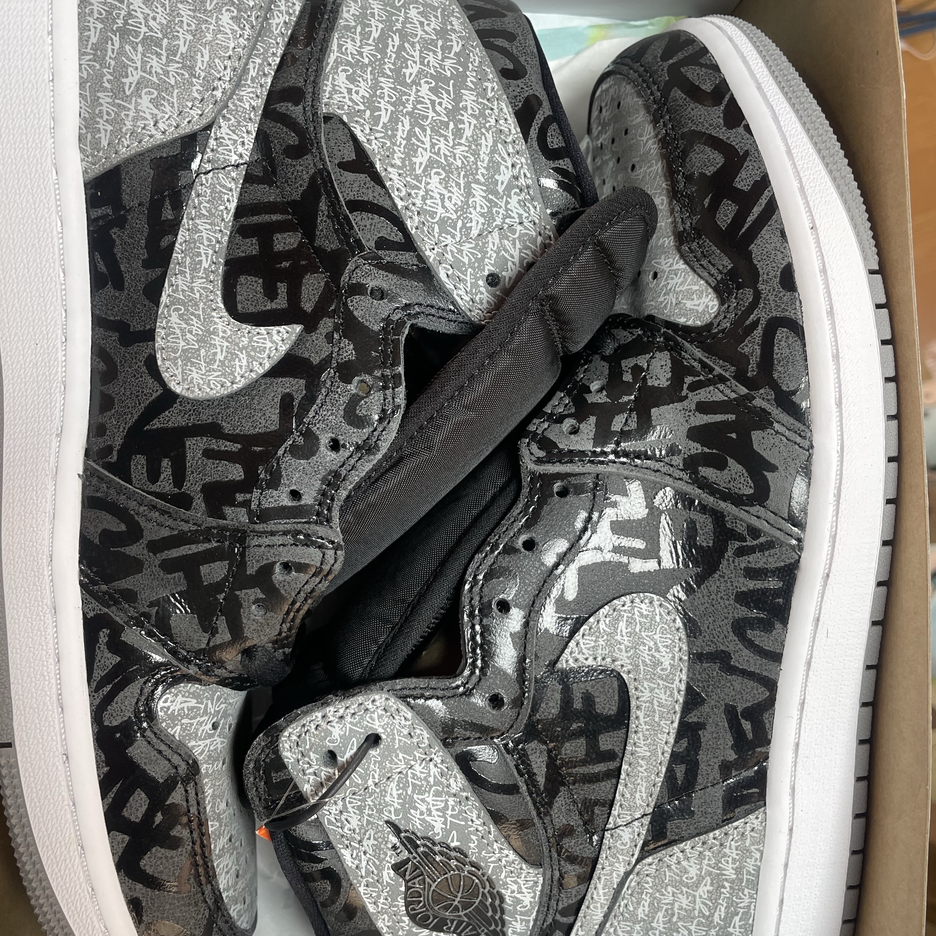 Jordan 1 Retro High OG Rebellionaire 착용 스타일