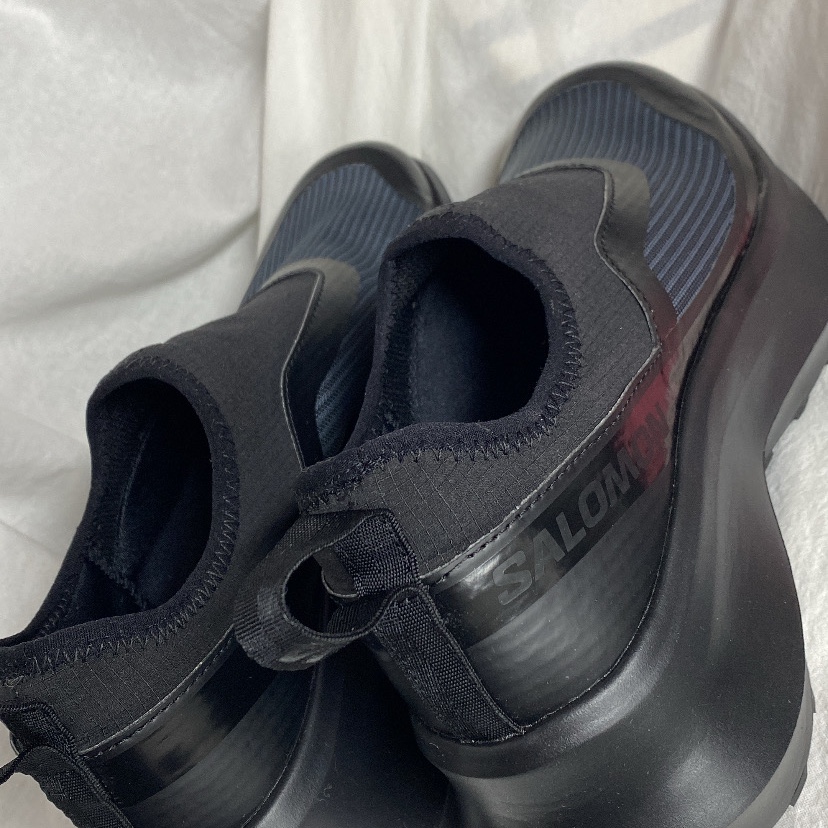 Salomon x Comme des Garcons Slip-On Platform Black 착용 스타일