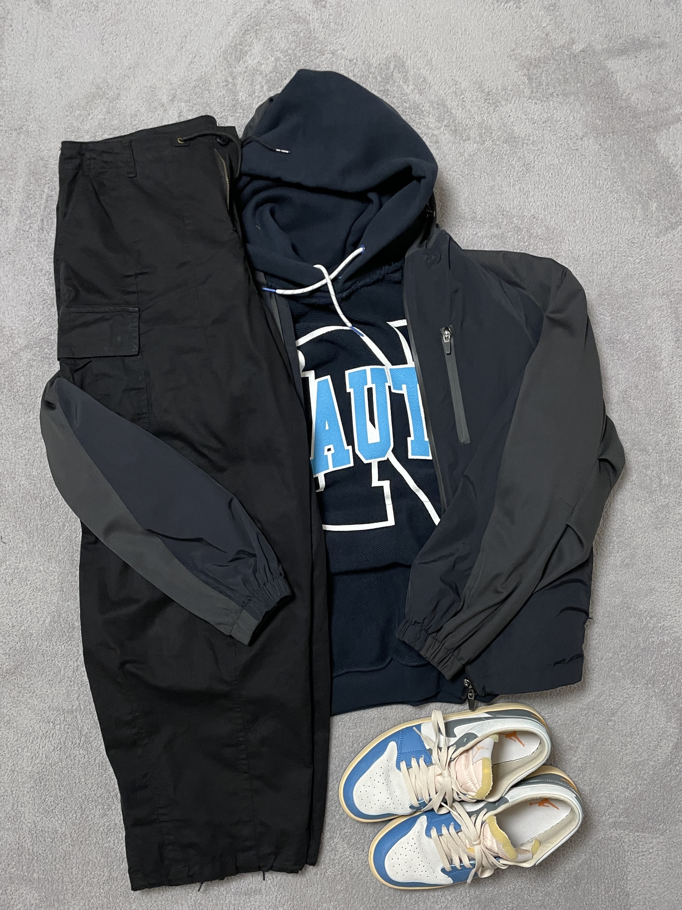 Jordan 1 Low SE Tokyo 96 착용 스타일 - 4