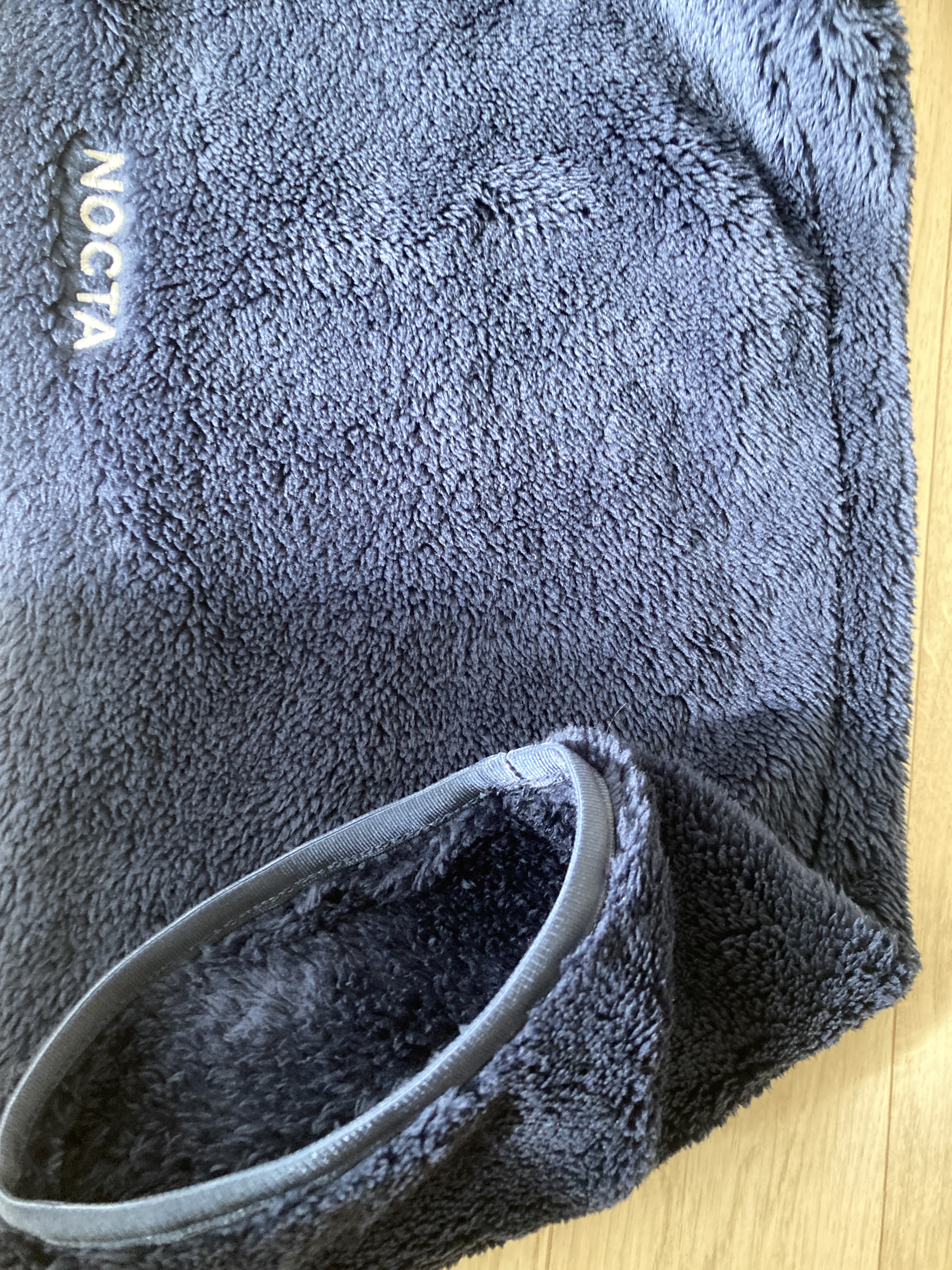 (W) Nike x Drake Nocta 8K Peaks Fleece Pants Midnight Navy (DV3643-410) 착용 스타일 - 3