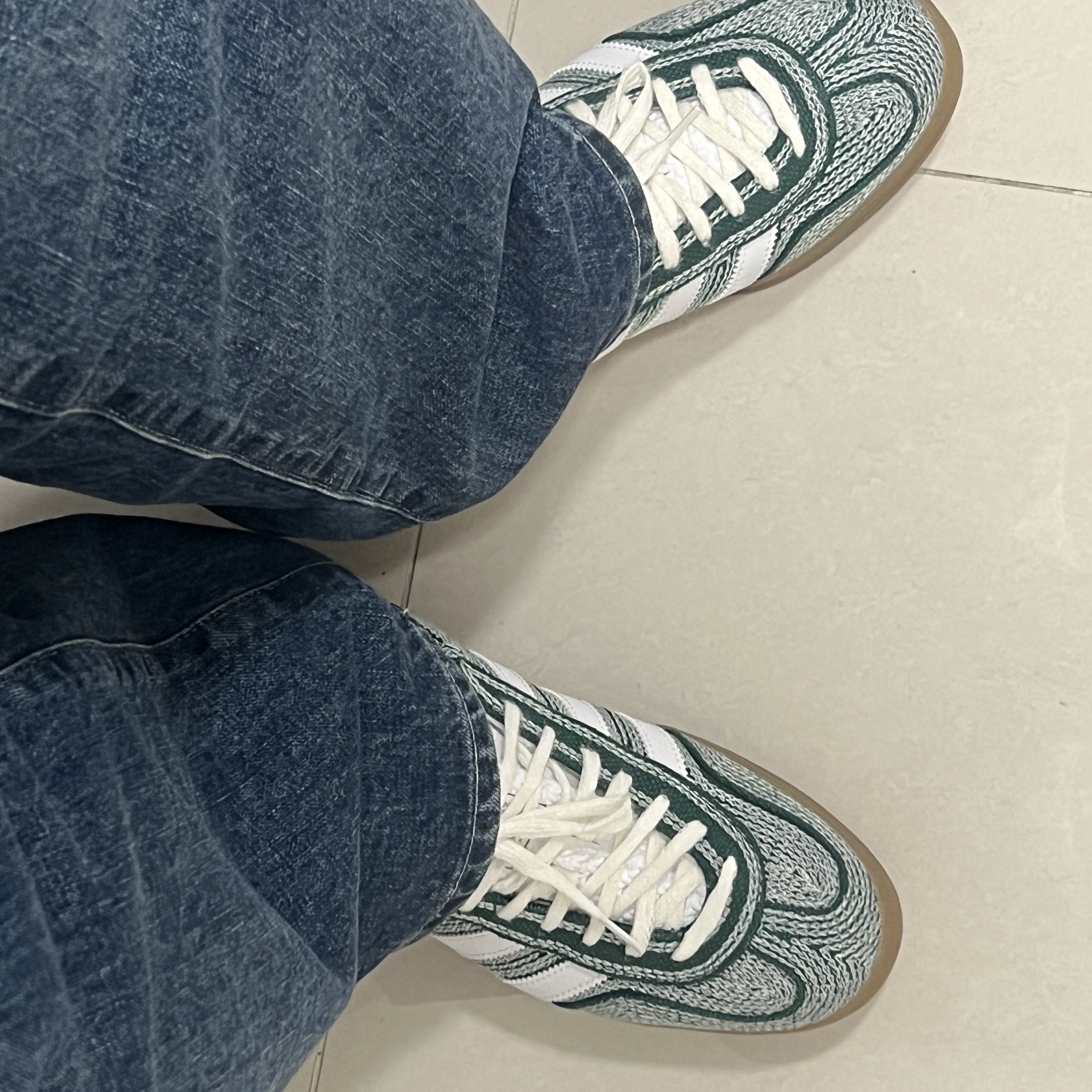 Adidas x Sean Wotherspoon Gazelle Indoor Collegiate Green Cloud White 착용 스타일