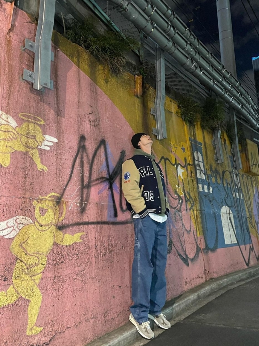 Supreme Overdyed Beanie Black, Palace Gore-Tex Going Further Varsity Navy - 23FW 착용 스타일 - 2