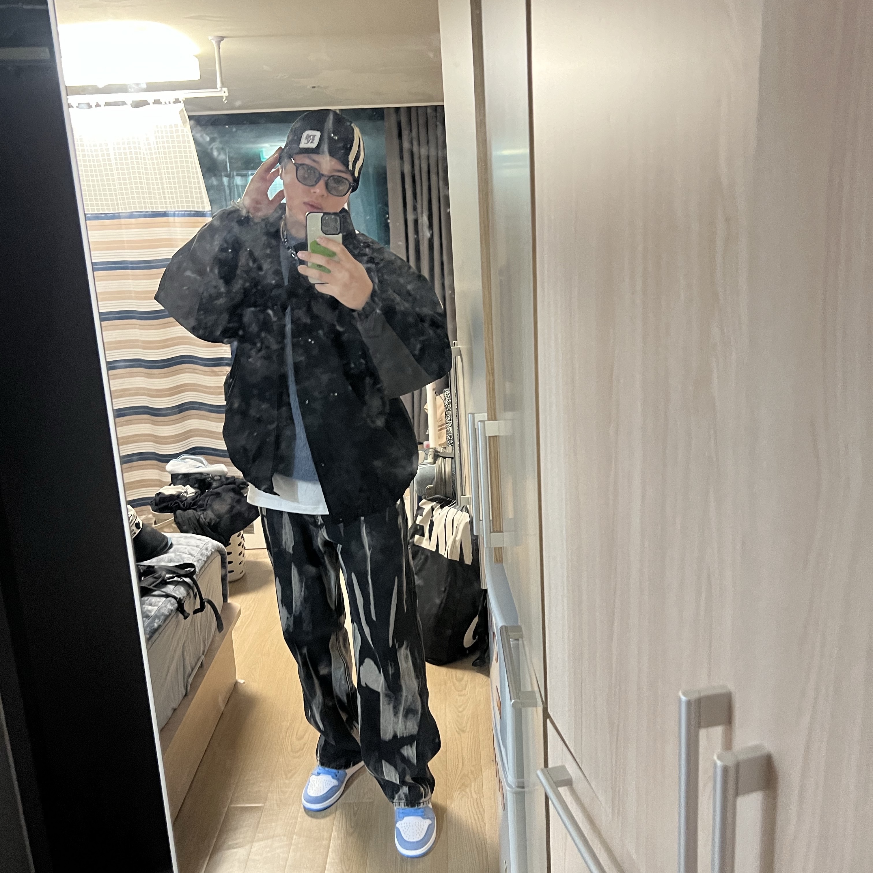 Jordan 1 Retro High OG University Blue 착용 스타일