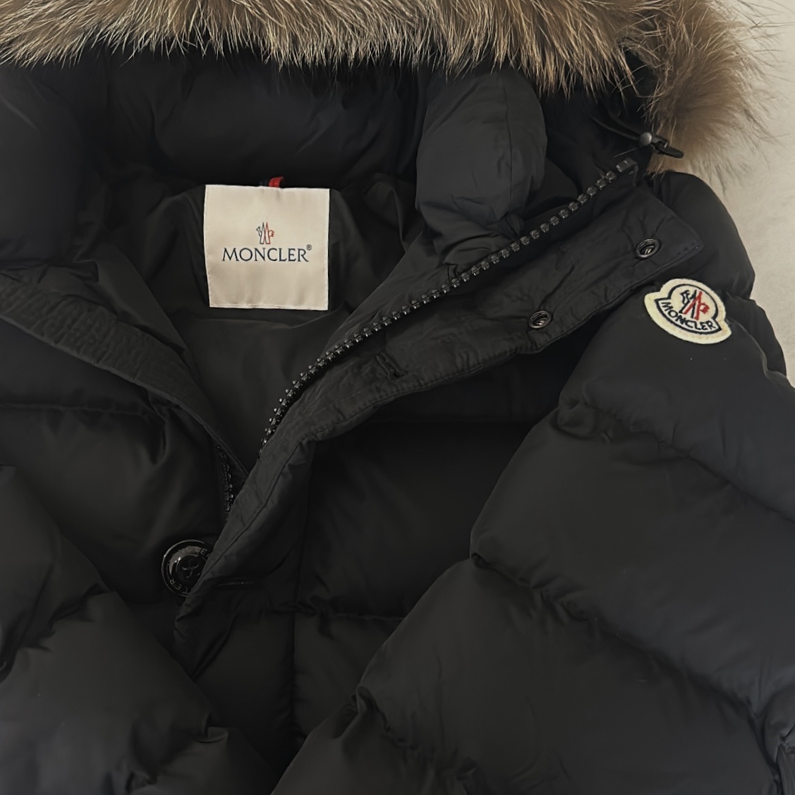 Moncler Cluny Long Down Jacket Black - 23FW 착용 스타일