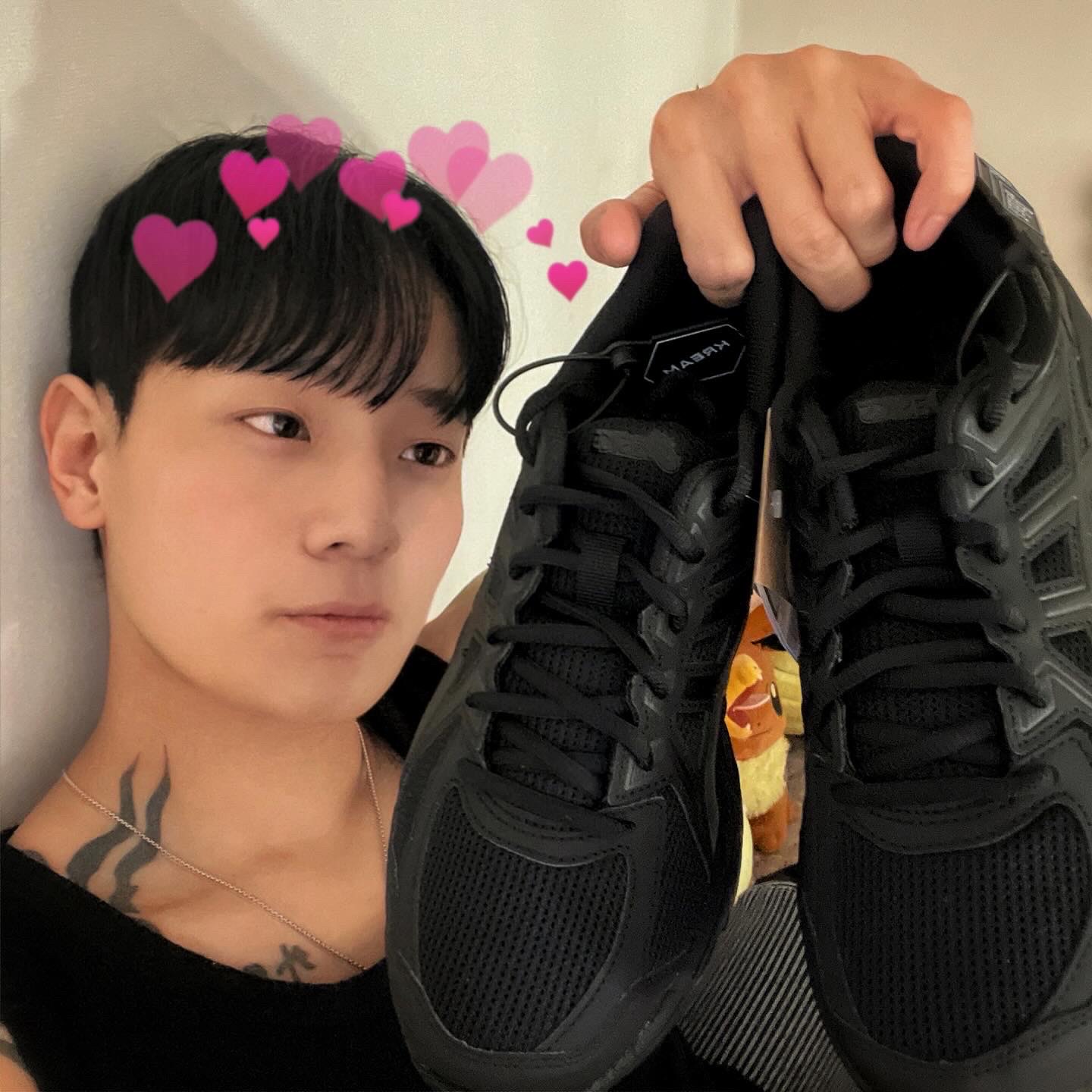 Asics Jog 100 T Black - 4E Extra Wide 착용 스타일 - 2