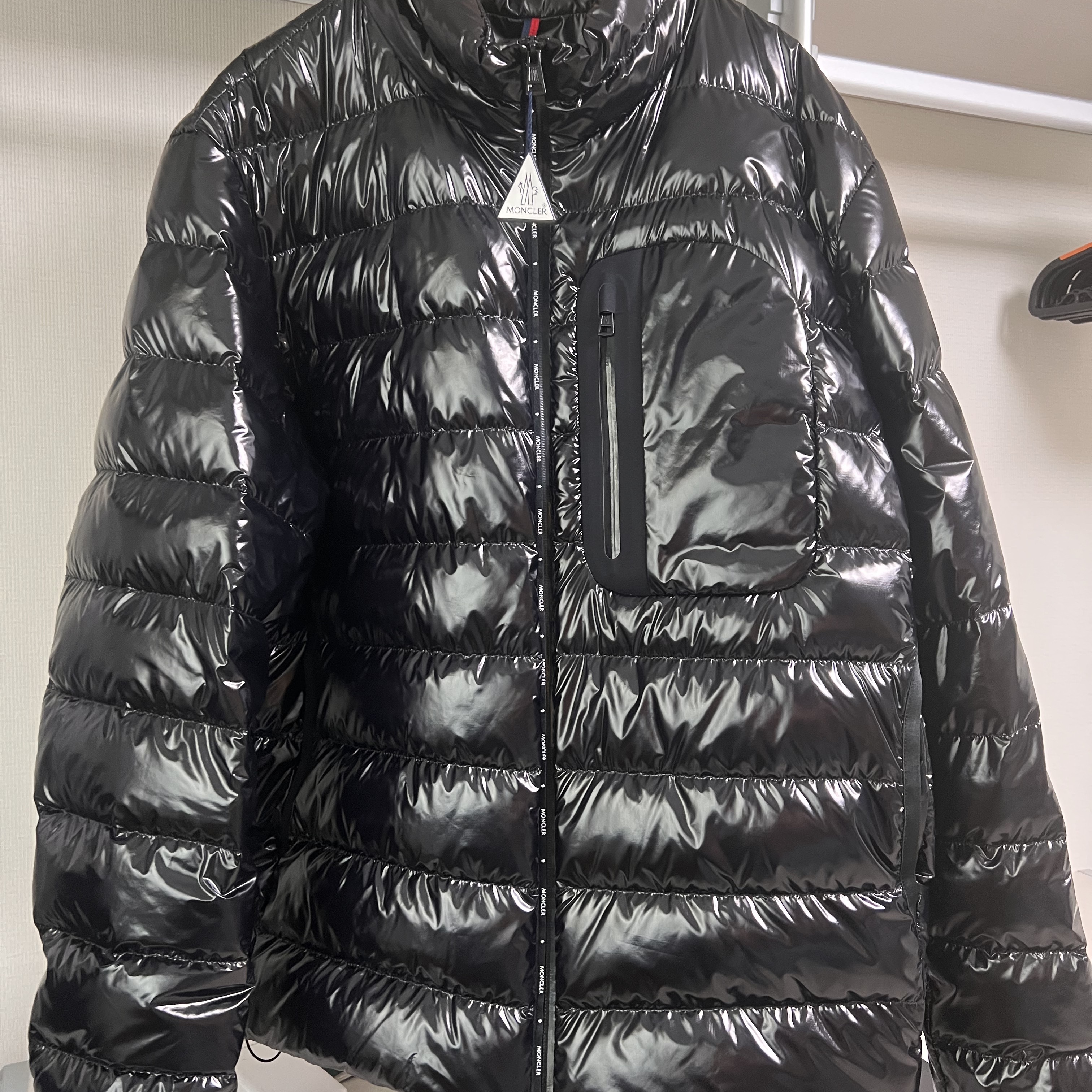 Moncler Maewo Short Down Jacket Black - 22SS 착용 스타일 - 4