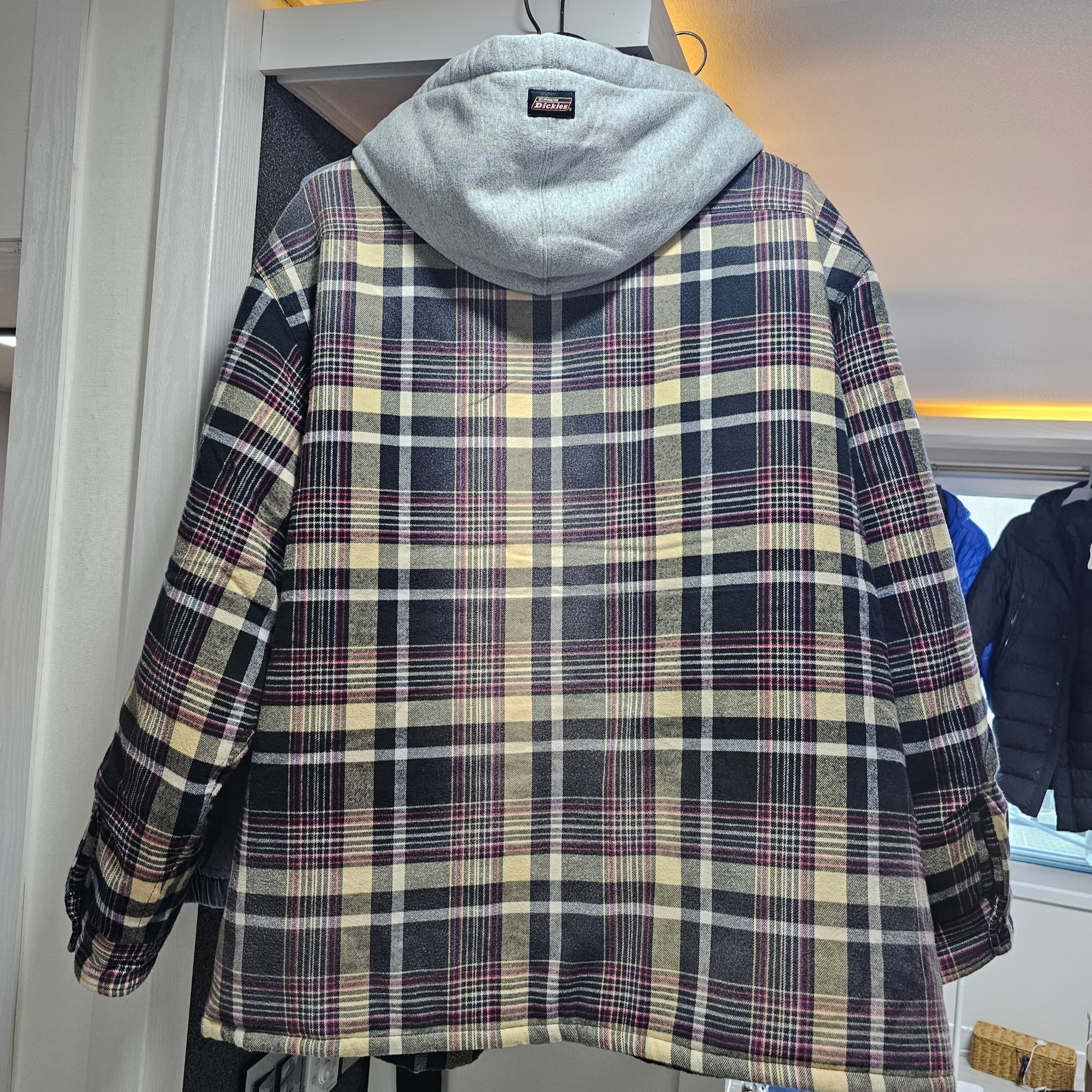 Supreme x Dickies Plaid Hooded Zip Up Shirt Black - 23FW 착용 스타일 - 2