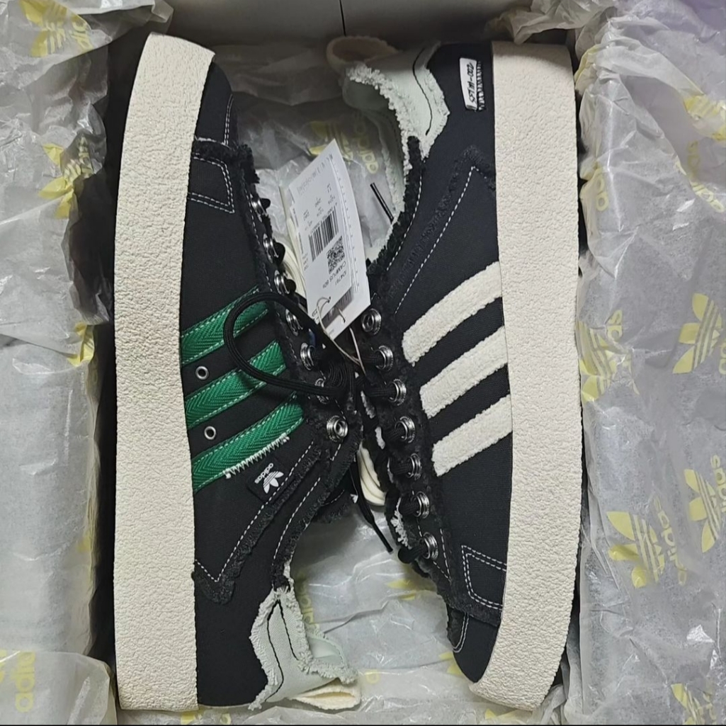 Adidas x Song for the Mute Campus 80s Core Black Cream White 착용 스타일