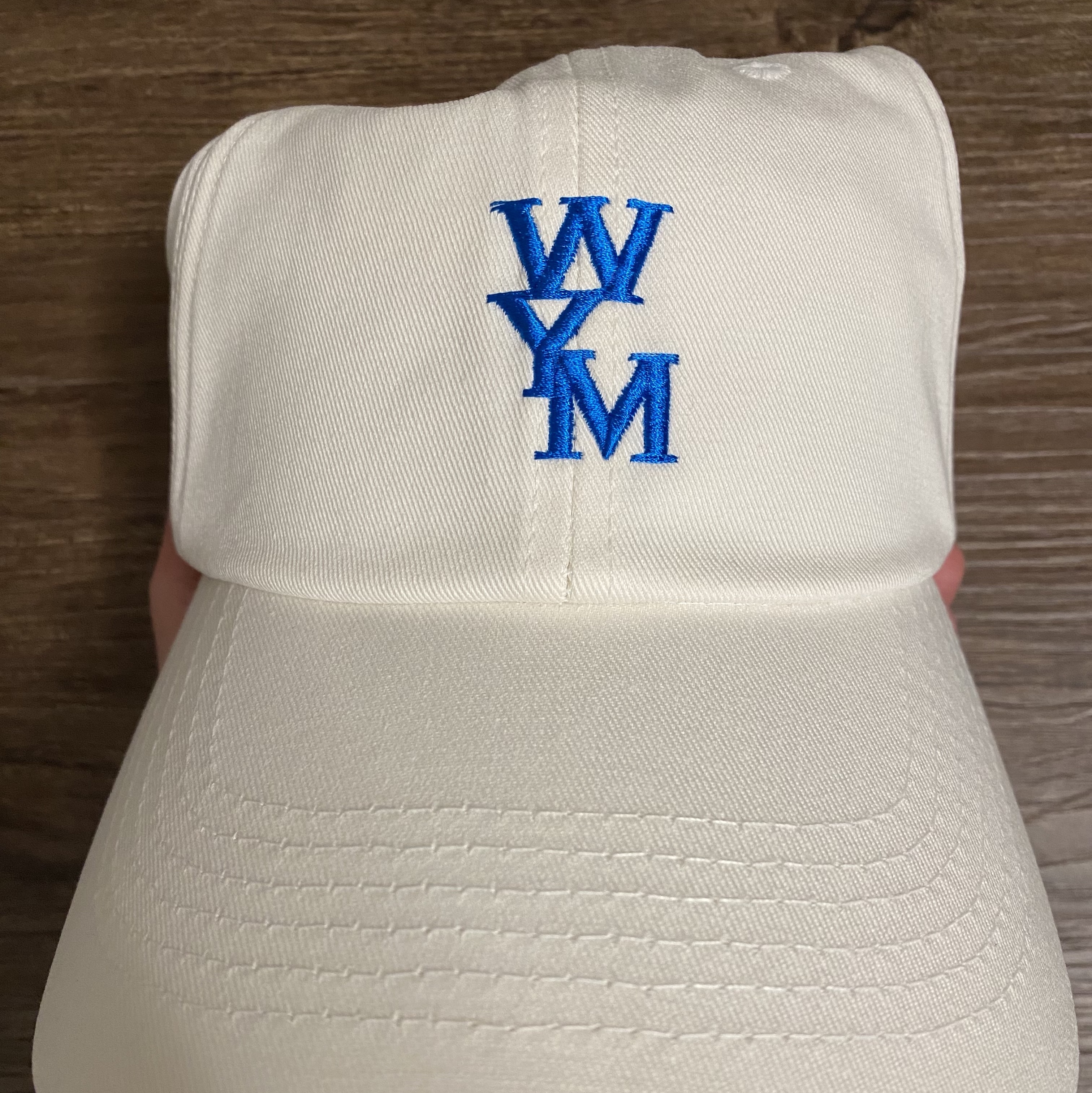 Wooyoungmi Logo Ball Cap White - 23SS 착용 스타일