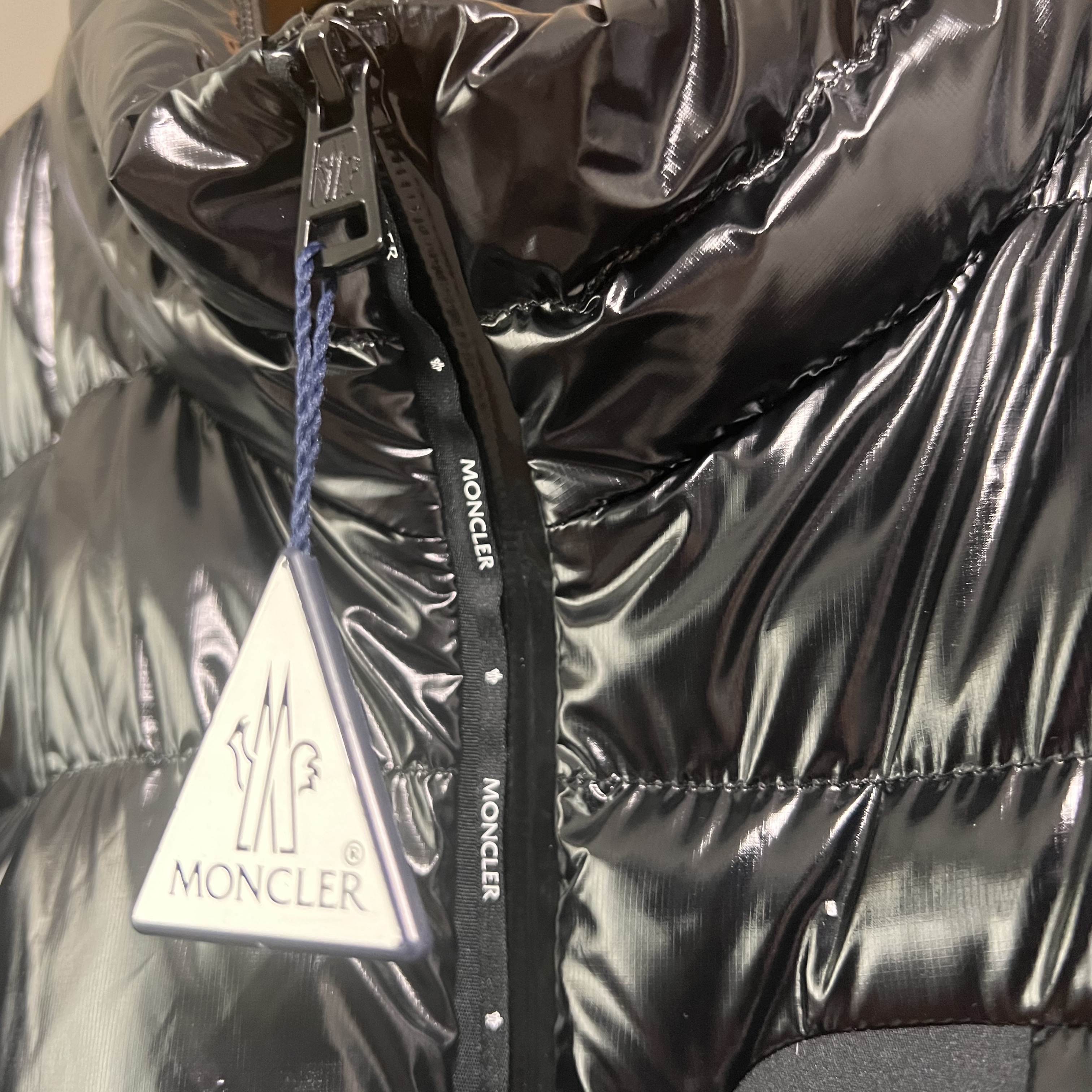 Moncler Maewo Short Down Jacket Black - 22SS 착용 스타일 - 6
