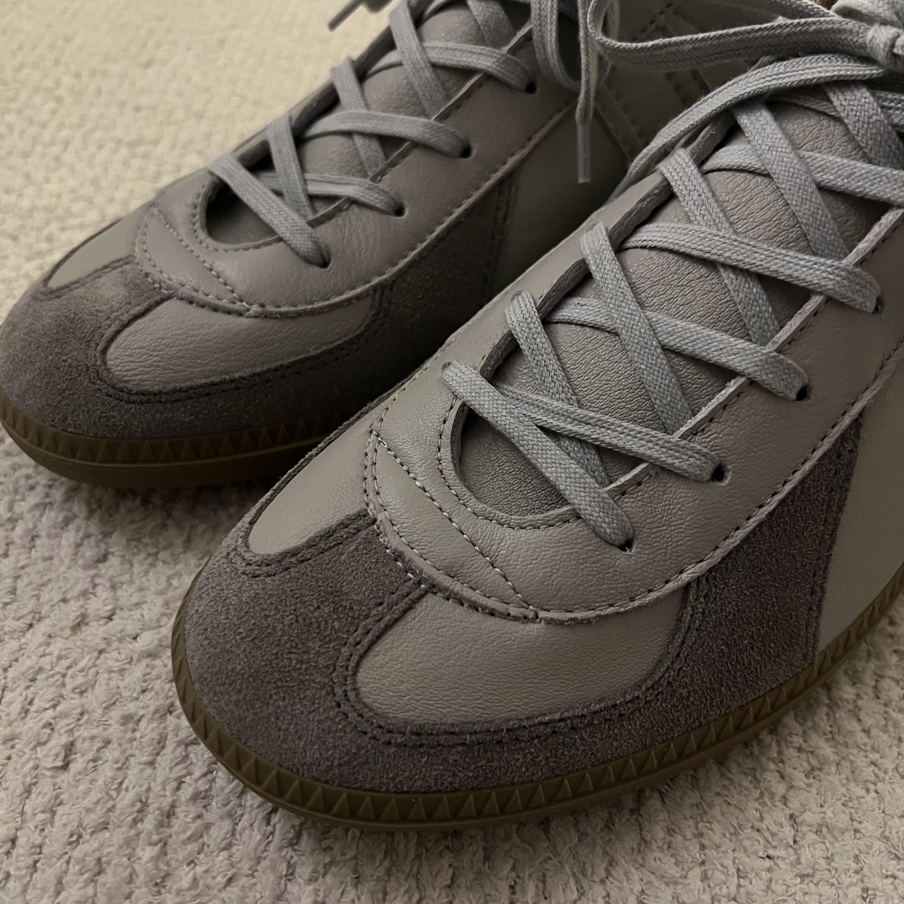 Reproduction of Found German Military Trainer 1700L Light Gray 착용 스타일 - 2