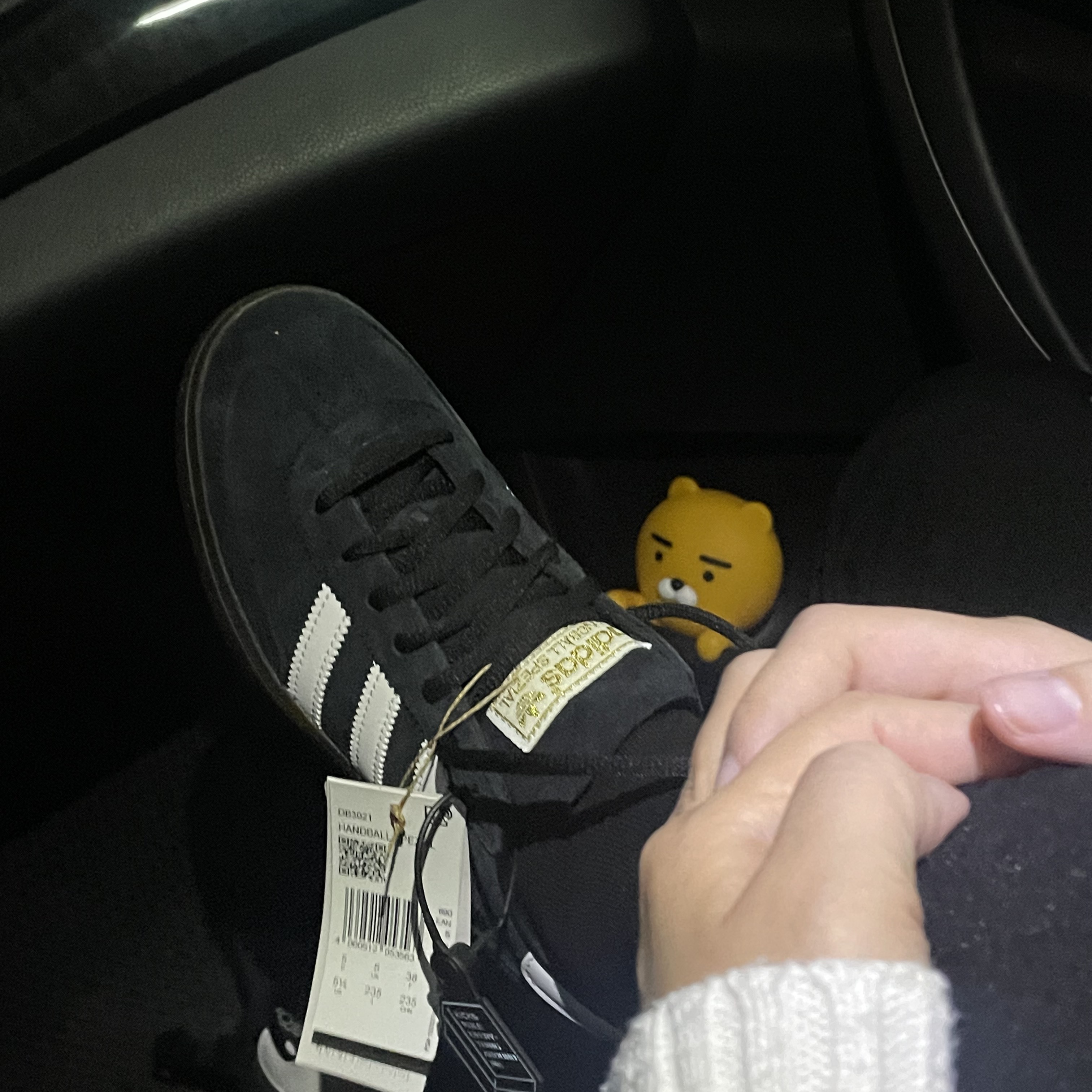 Adidas Spezial Handball Core Black 착용 스타일 - 2