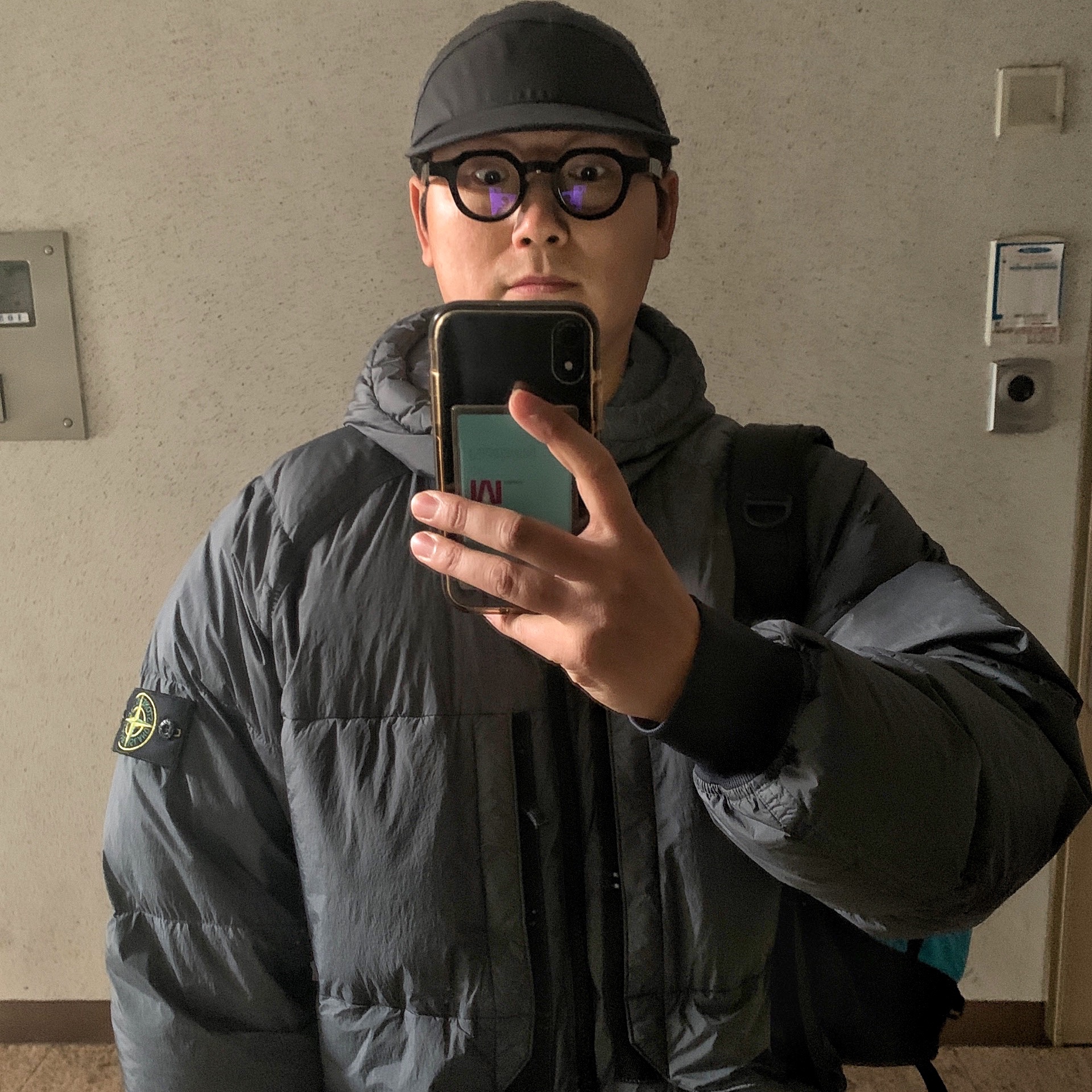 Stone Island 40723 Garment Dyed Crinkle Reps Recycled Nylon Down Jacket Lead - 23FW 착용 스타일