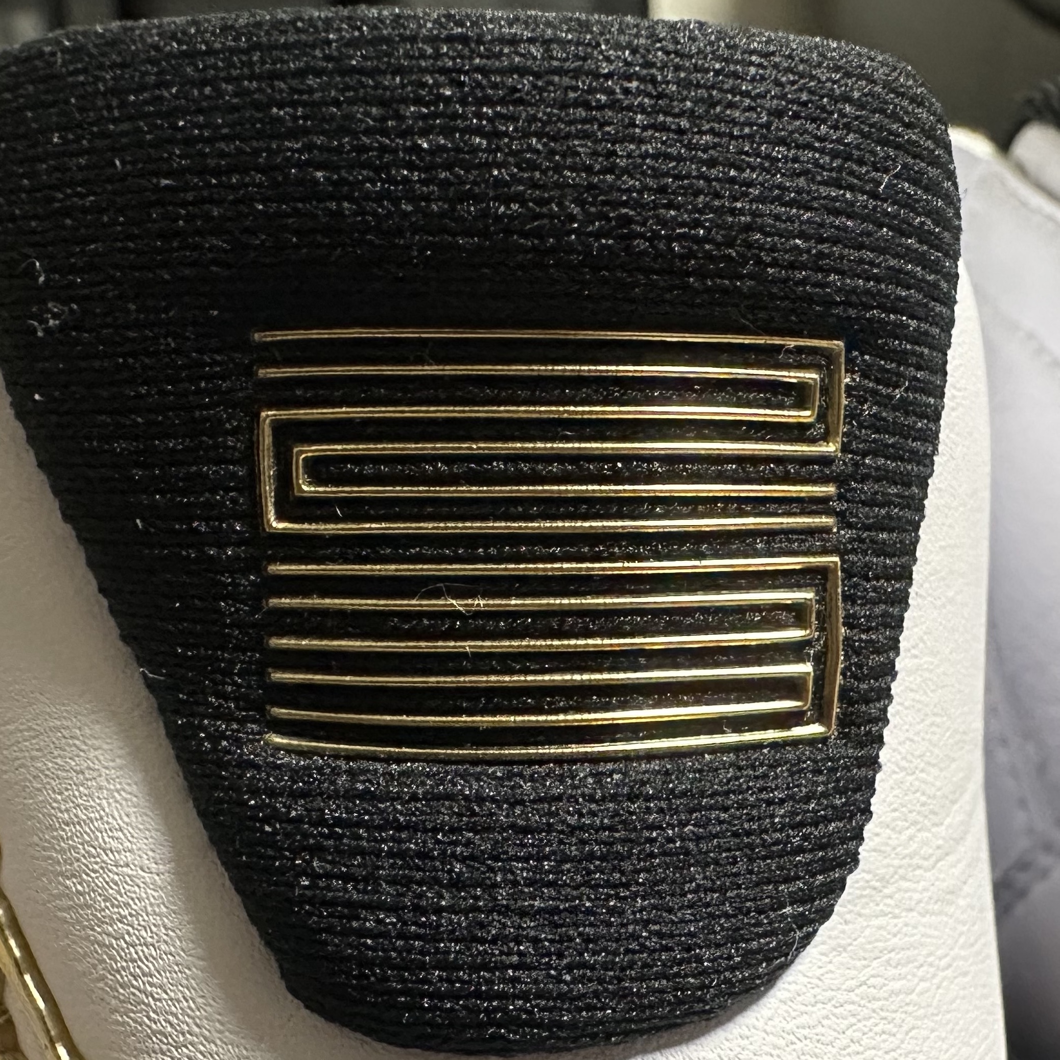 Jordan 11 Retro Gratitude 착용 스타일 - 4