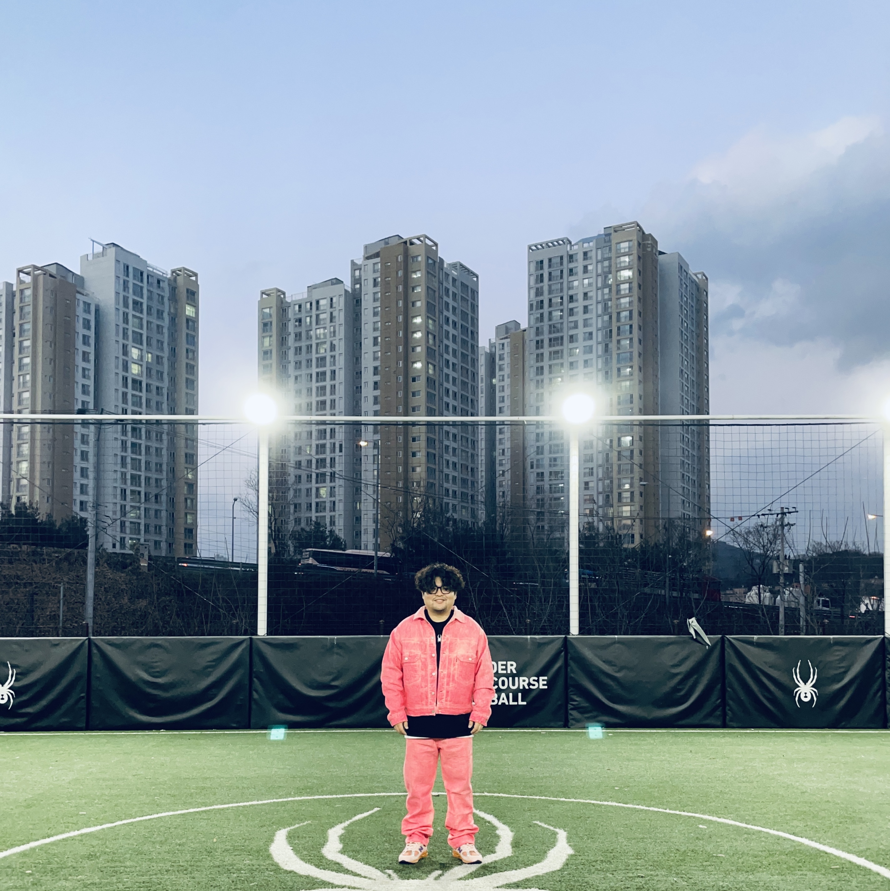 Stussy x Levi's Jacquard Trucker Jacket Pink, Stussy x Levi's Jacquard Jean Pink 착용 스타일