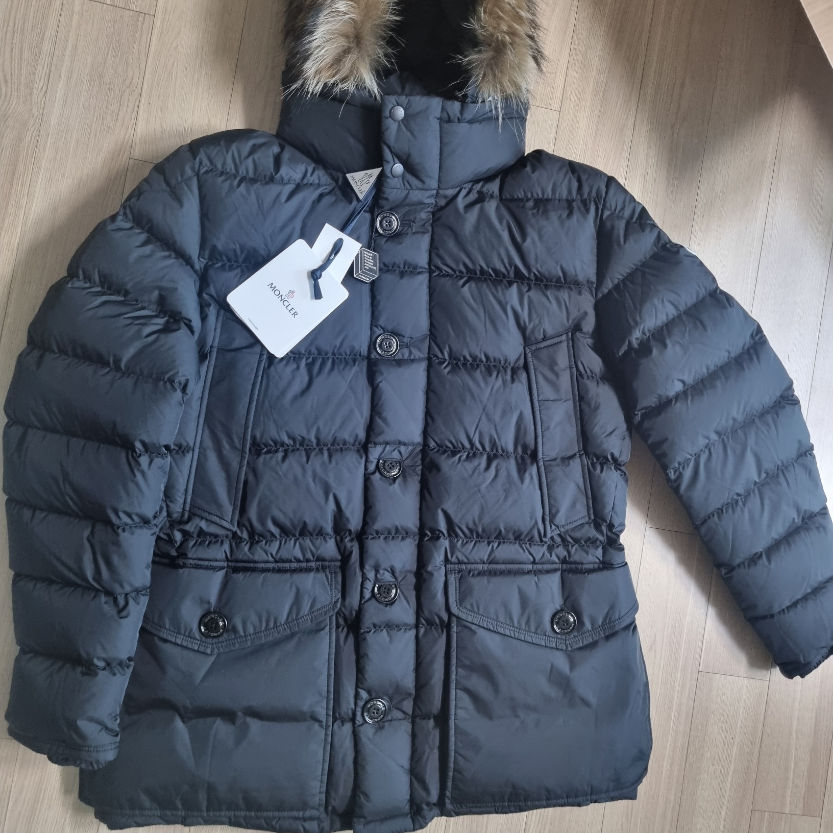 Moncler Cluny Long Down Jacket Black - 23FW 착용 스타일