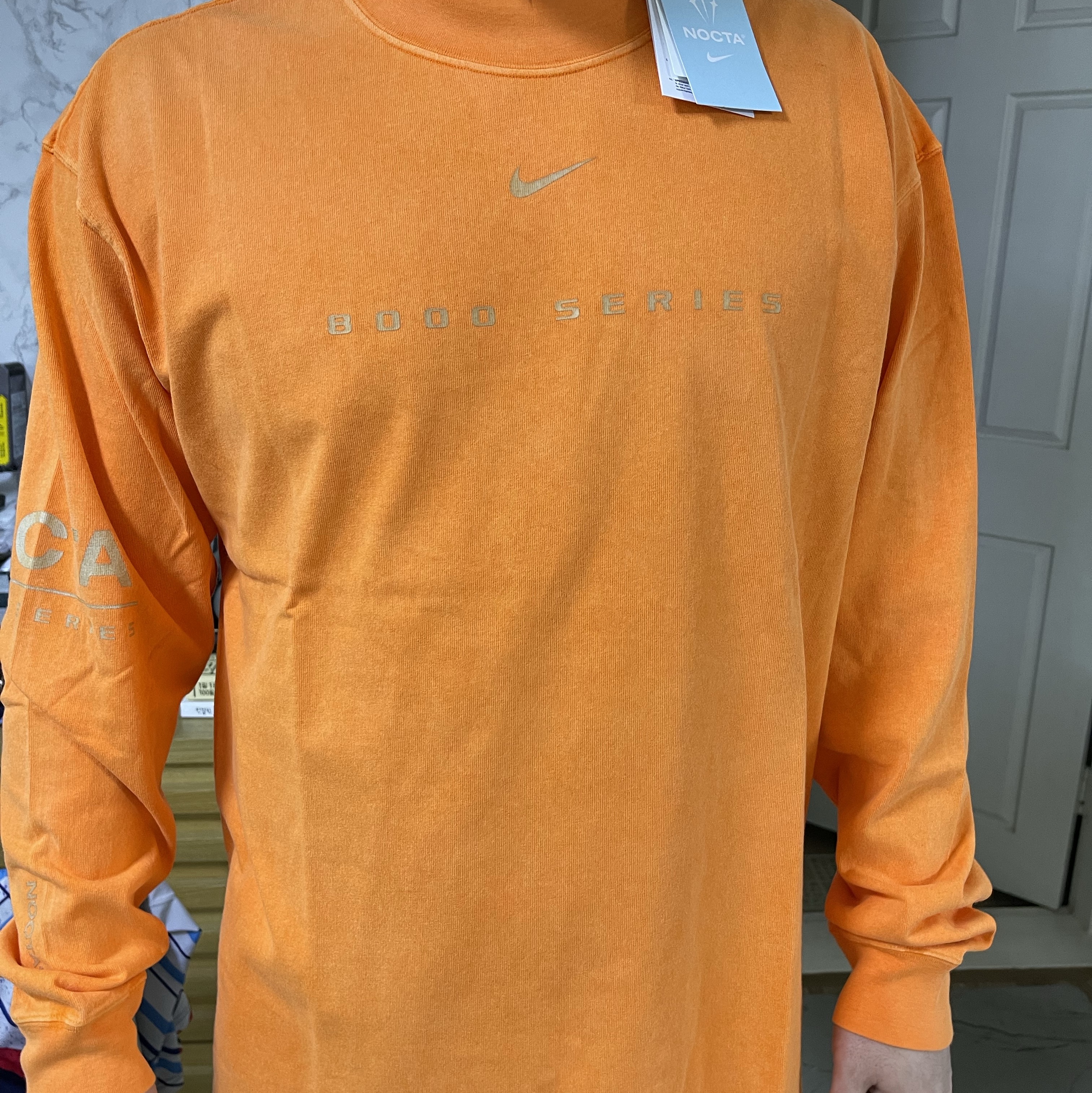Nike x Drake Nocta 8K Peaks Long Sleeve Mock Orange Horizon (FQ6556-818) 착용 스타일 - 1