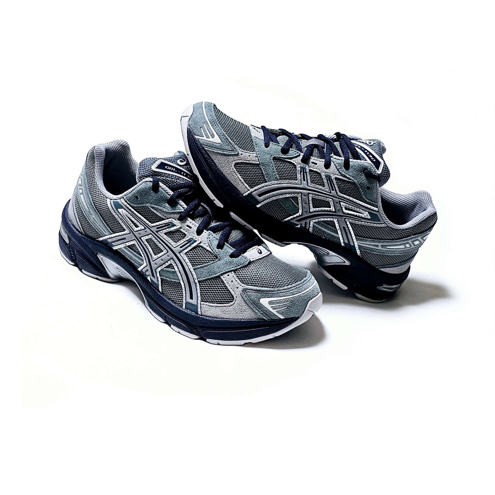Asics Gel-1130 Steel Grey Sheet Rock 착용 스타일 - 2