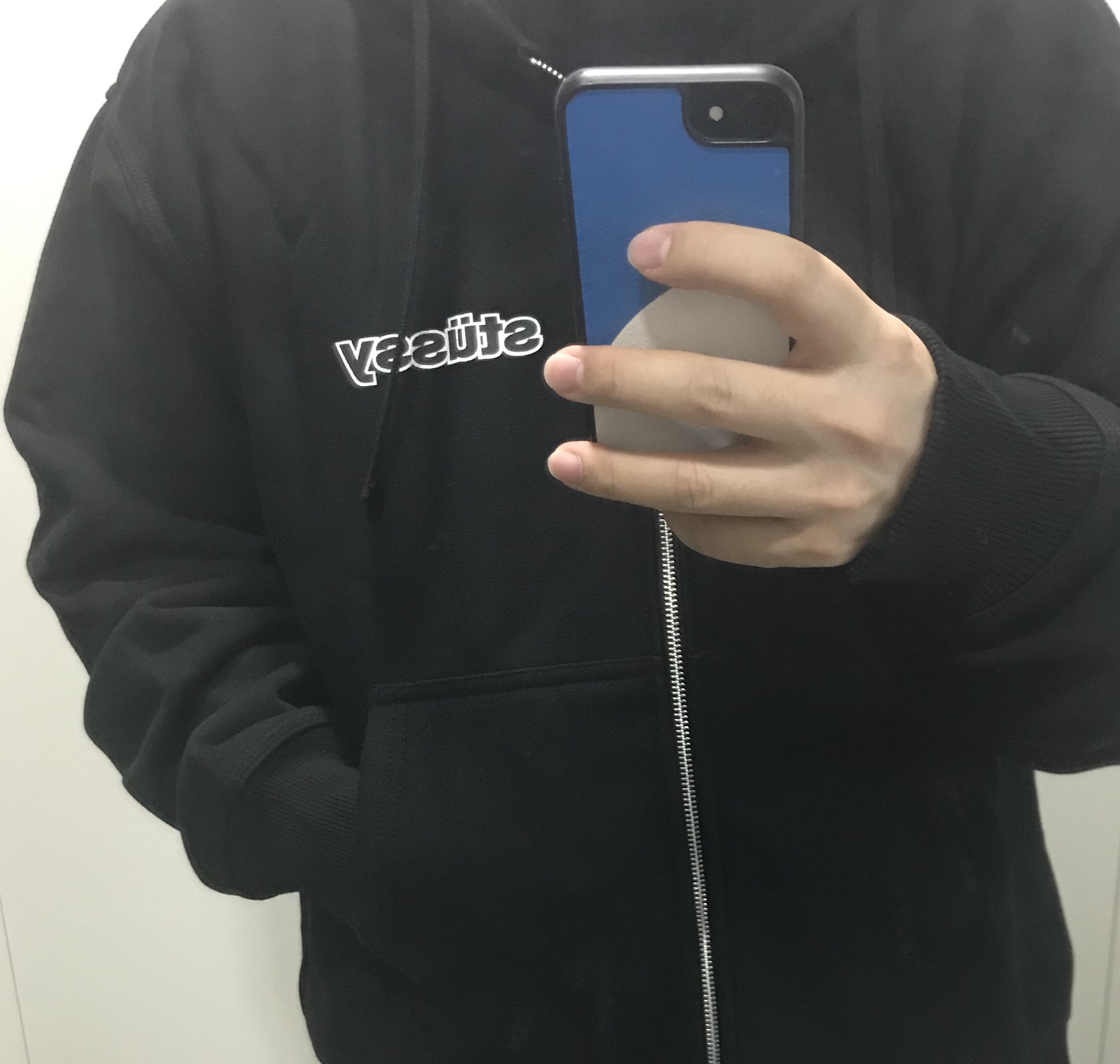 Stussy SS Link Zip Hoodie Black 착용 스타일
