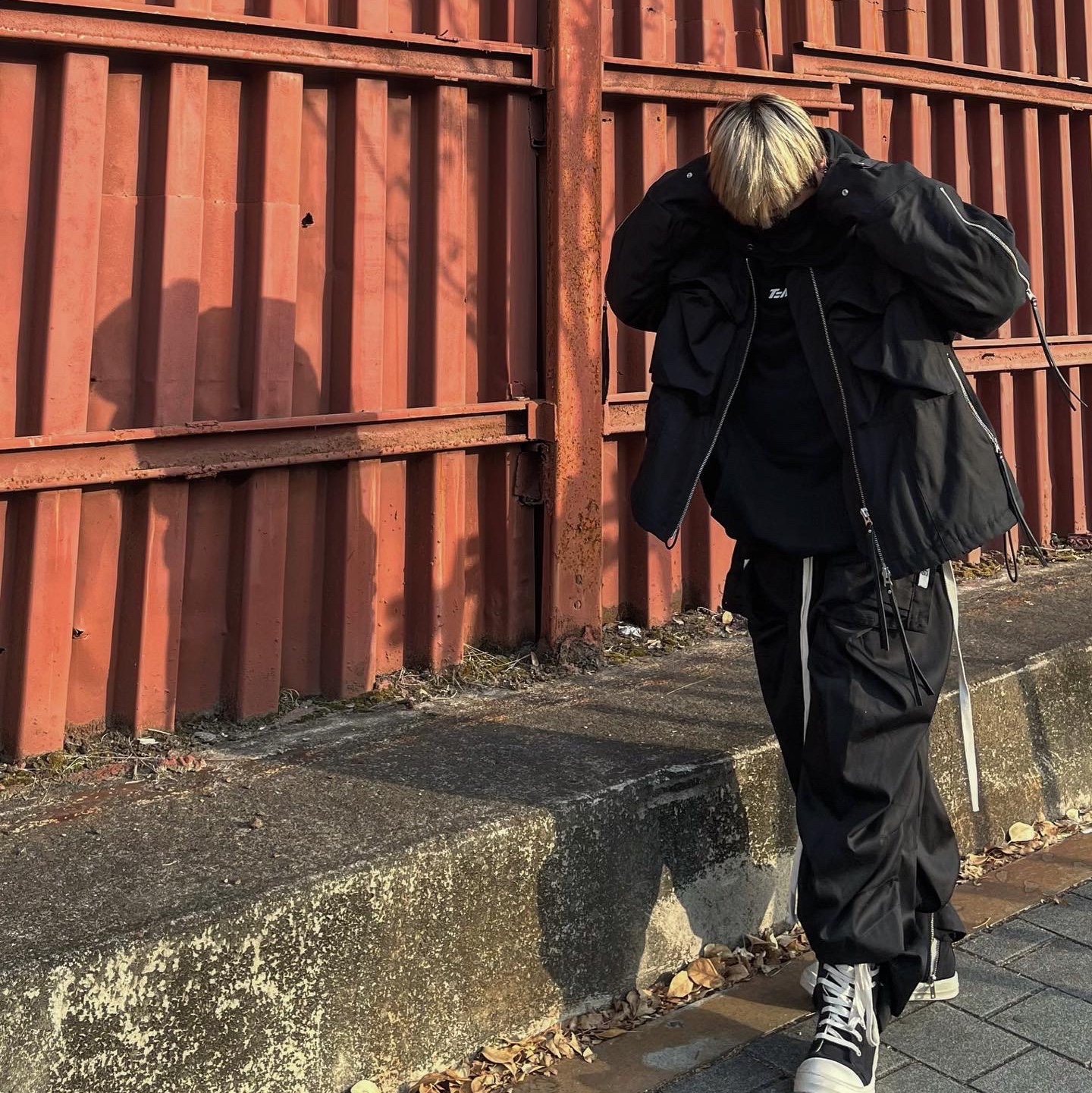 Rick Owens Drkshdw Calf Leather Penta Sneakers Black Milk White 착용 스타일 - 3