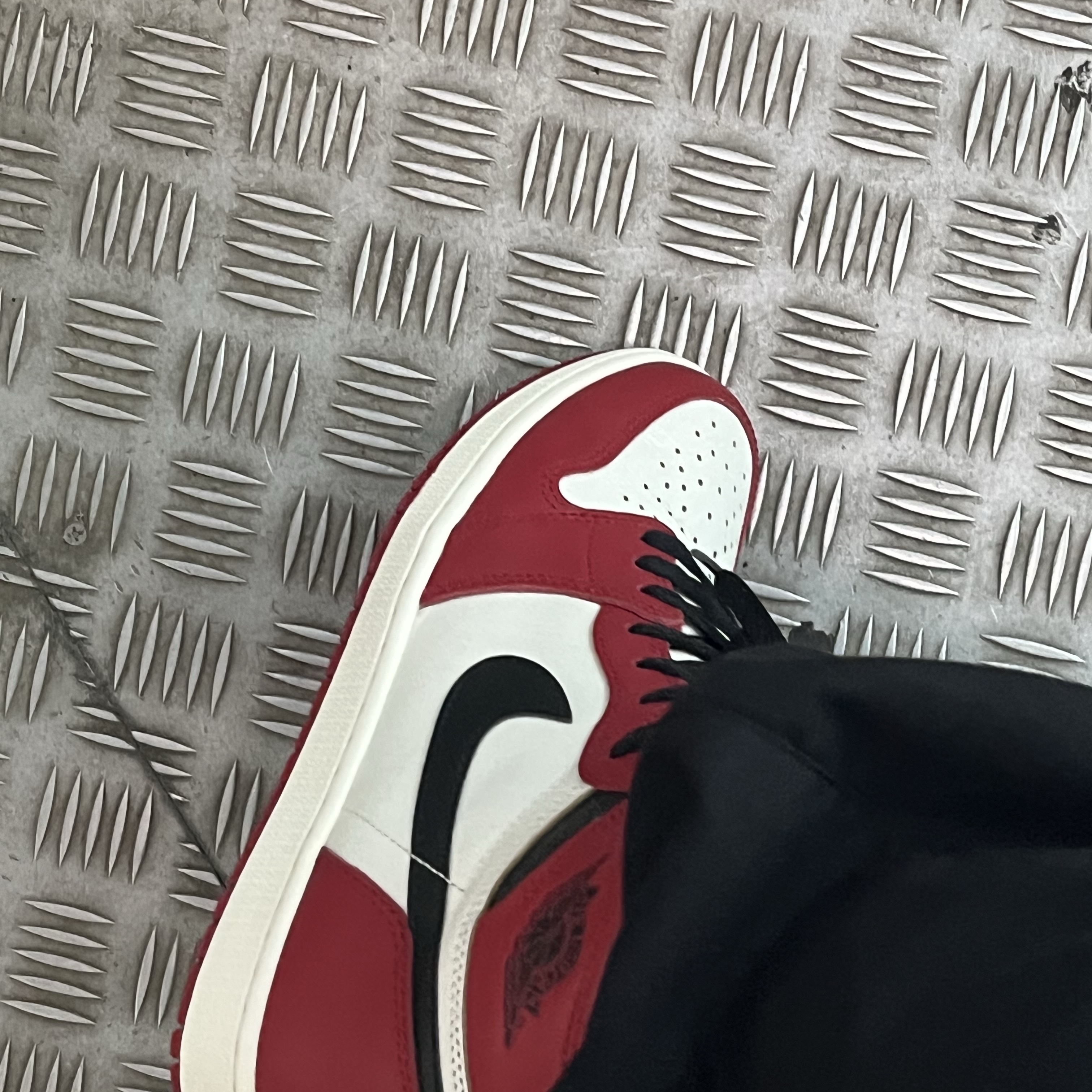 Jordan 1 Retro High OG Chicago 2022 착용 스타일