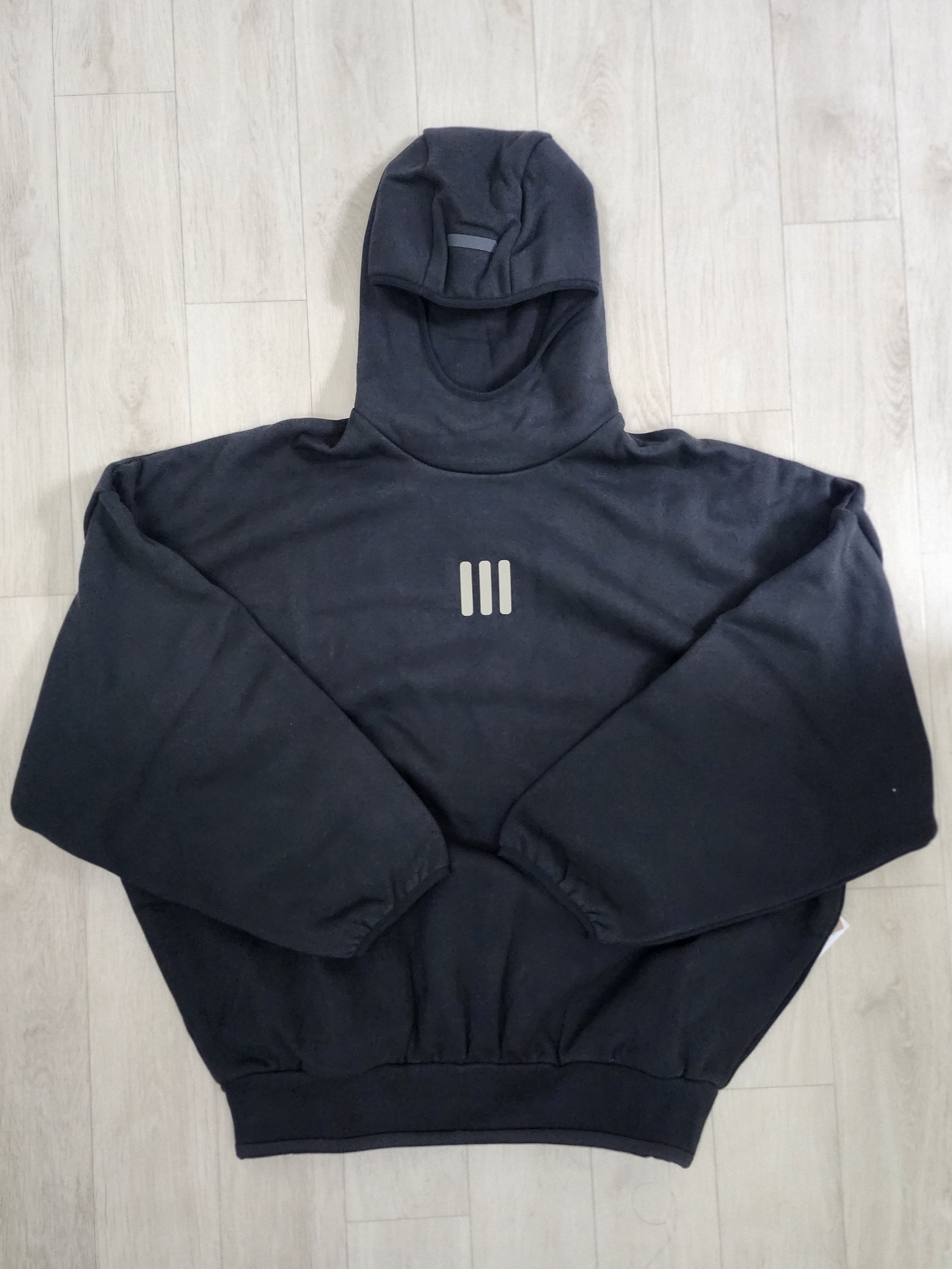 Adidas x Fear of God Athletics Heavy Fleece Hoodie Black - KR Sizing 착용 스타일 - 2