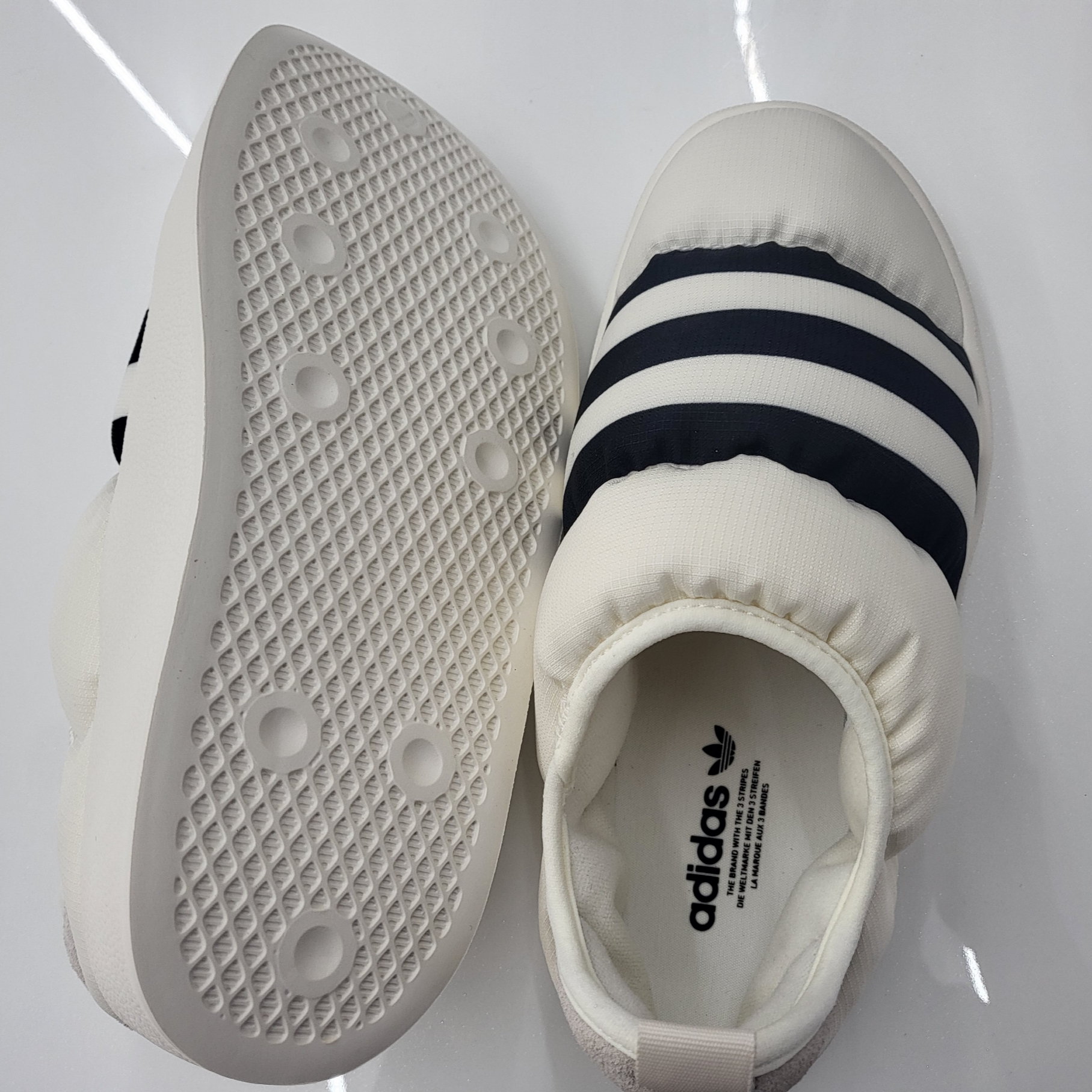 Adidas Puffylette Off White 착용 스타일 - 5