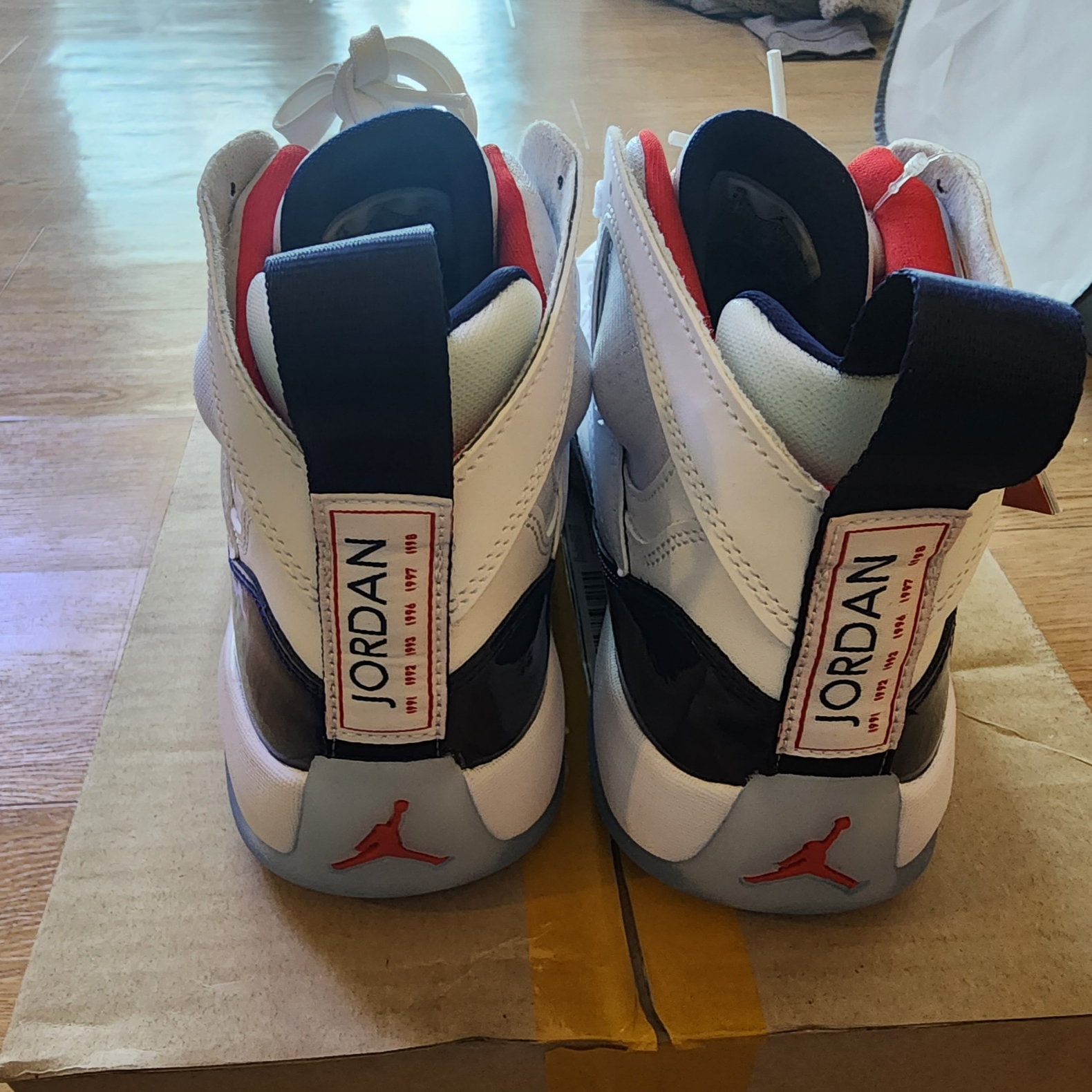 Jordan Jumpman Two Trey White Navy 착용 스타일 - 4