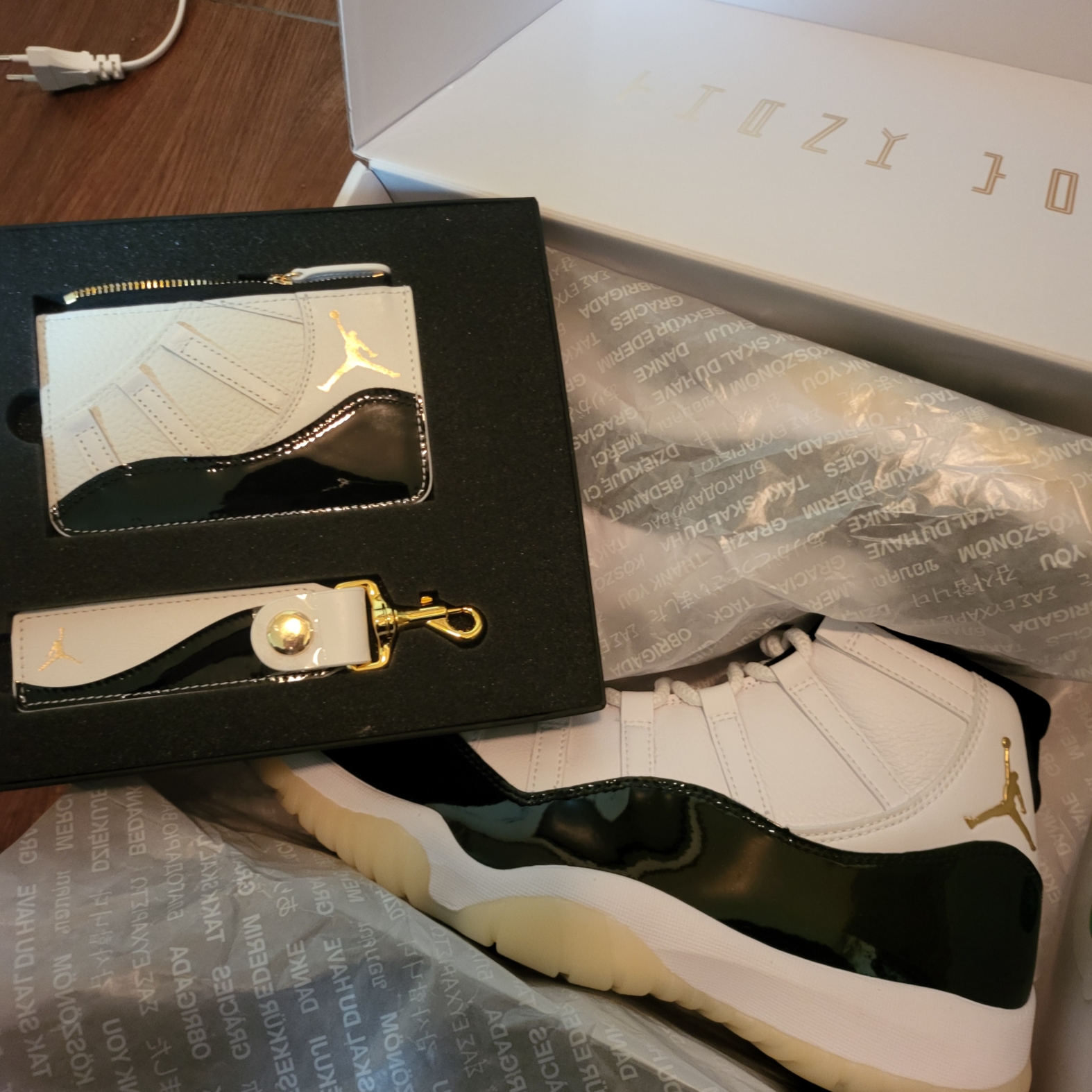 Jordan 11 Retro Gratitude 착용 스타일