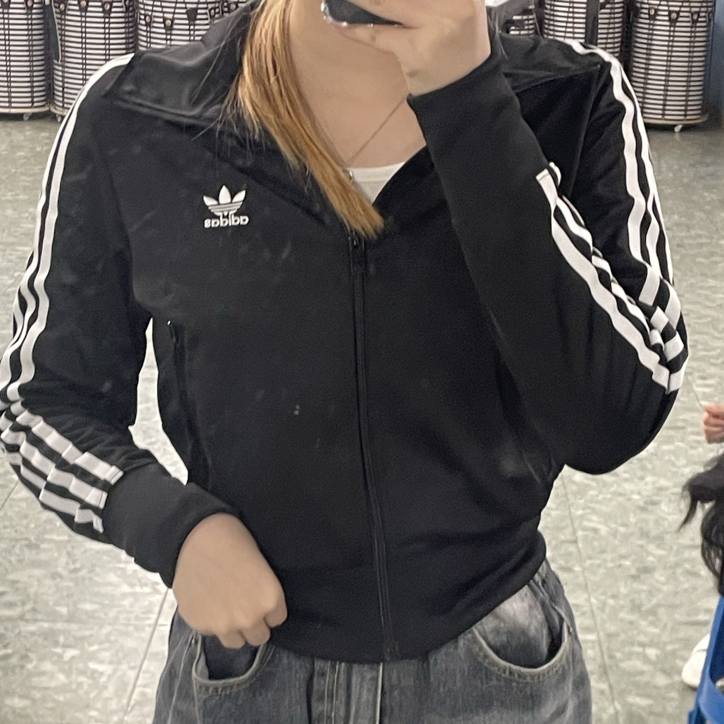 (W) Adidas Adicolor Classic Firebird Track Top Black - KR Sizing 착용 스타일 - 1