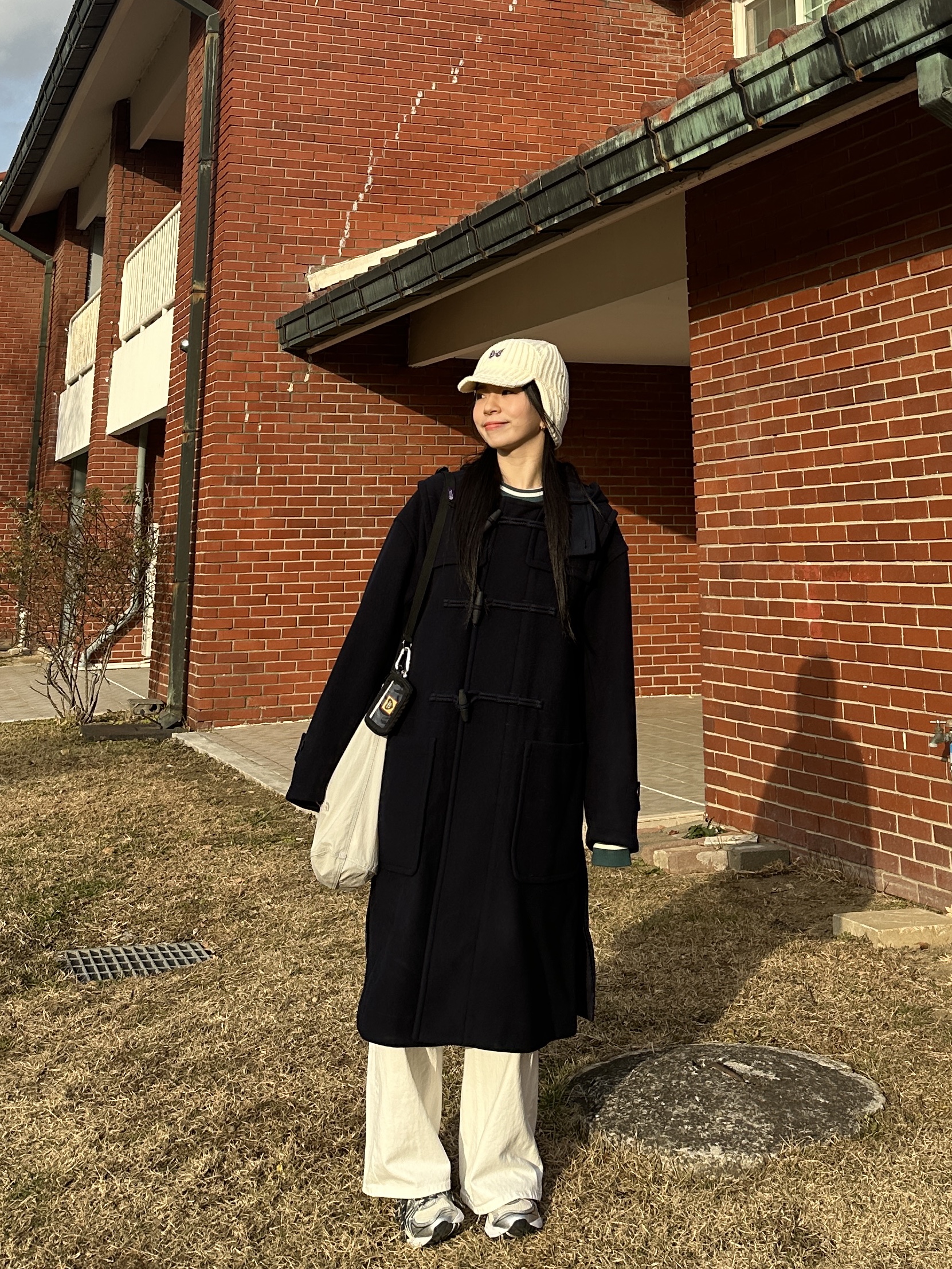 Asics x Kith Gel-Kayano 14 Cream Scarab, Uniqlo +J Wool OverSized Duffle Coat Navy 착용 스타일 - 1