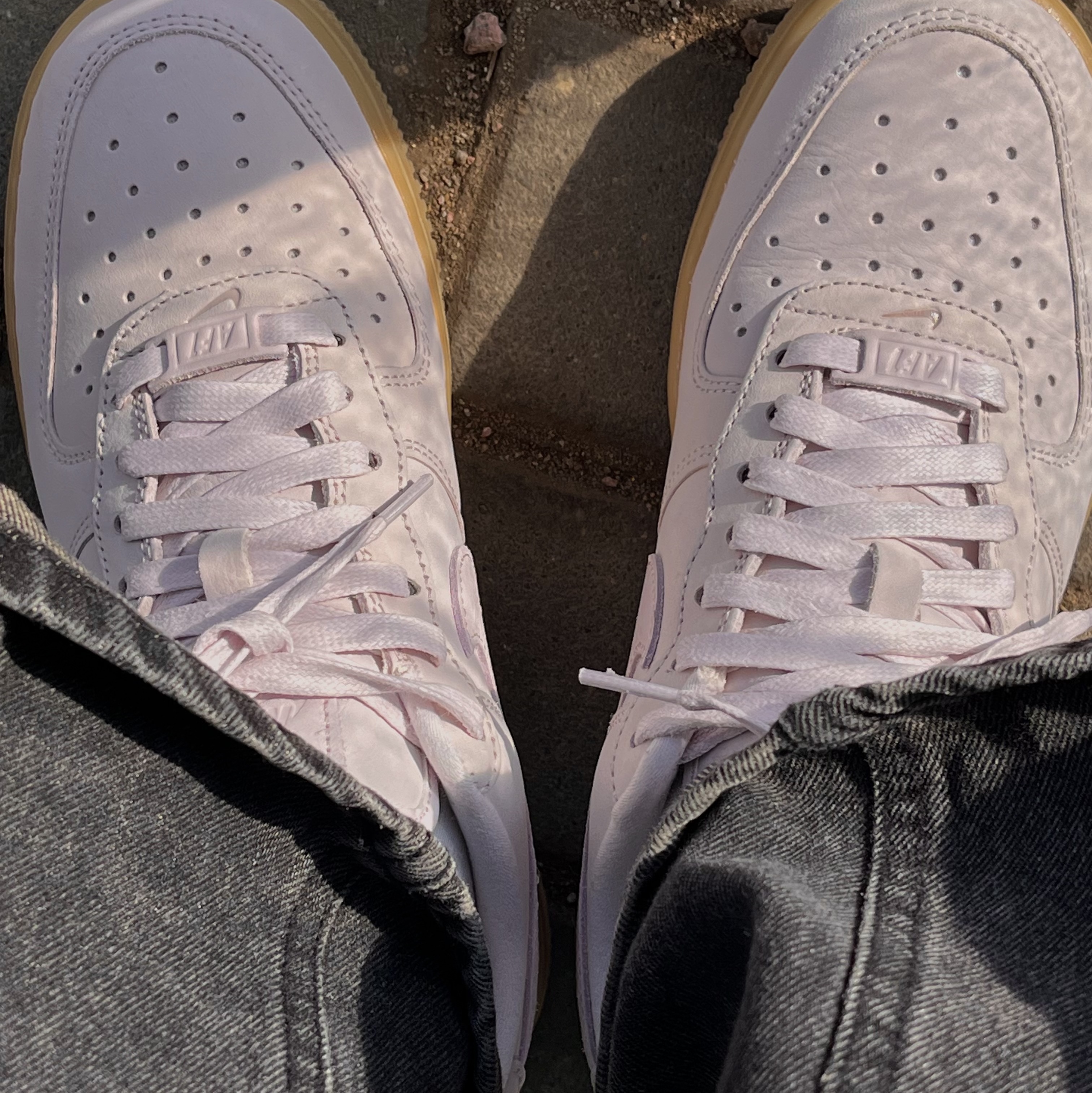 (W) Nike Air Force 1 PRM MF Pearl Pink 착용 스타일