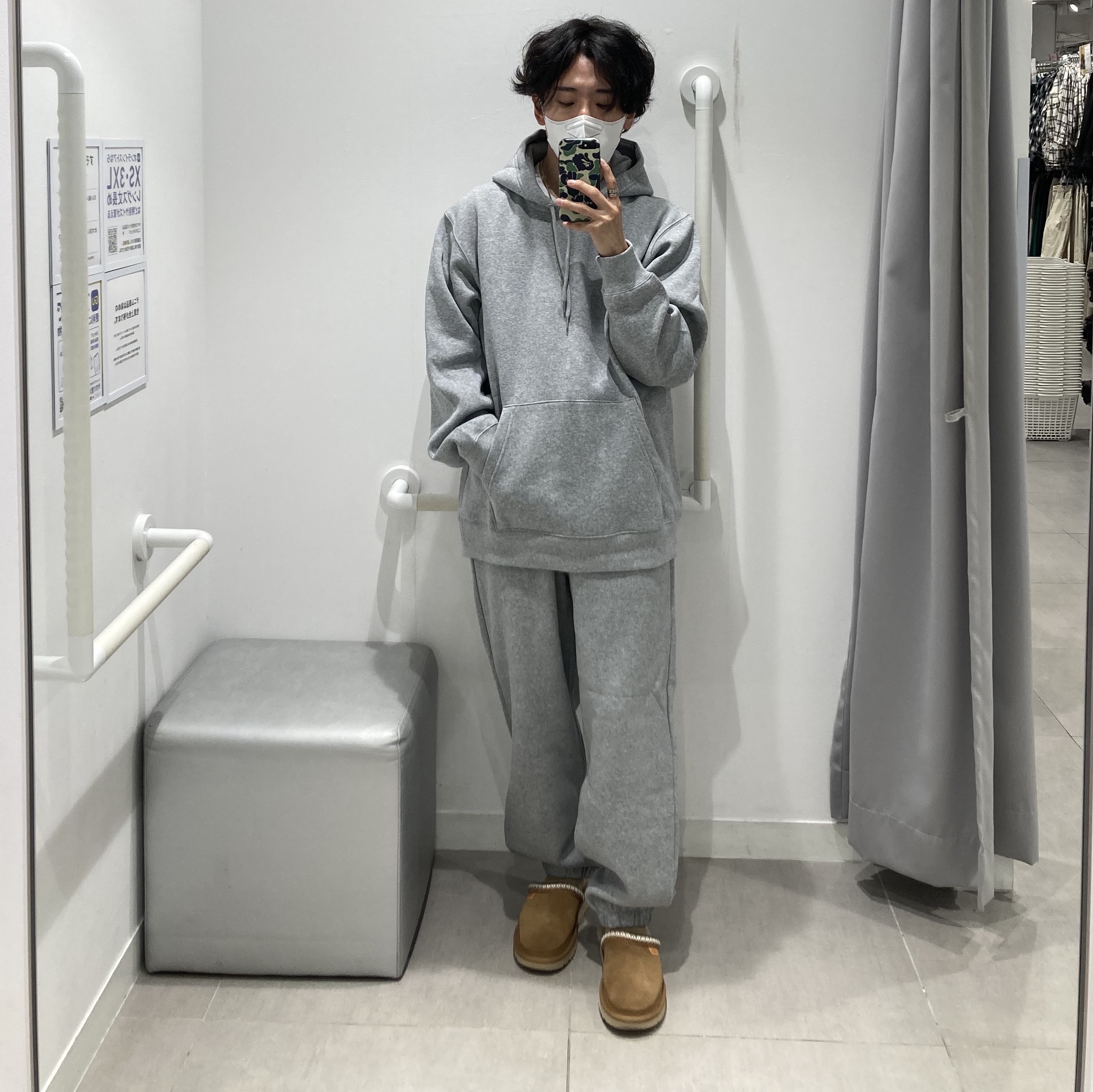 UGG Classic Slip-On Chestnut 착용 스타일