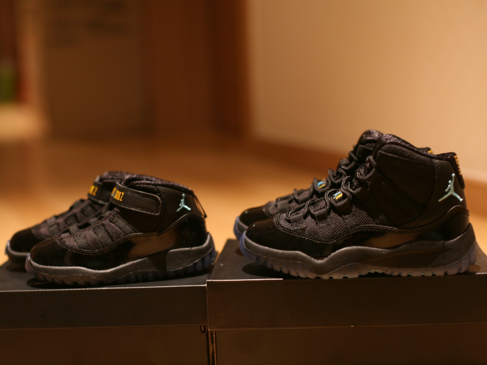 (GS) Jordan 11 Retro Gamma Blue 착용 스타일 - 7