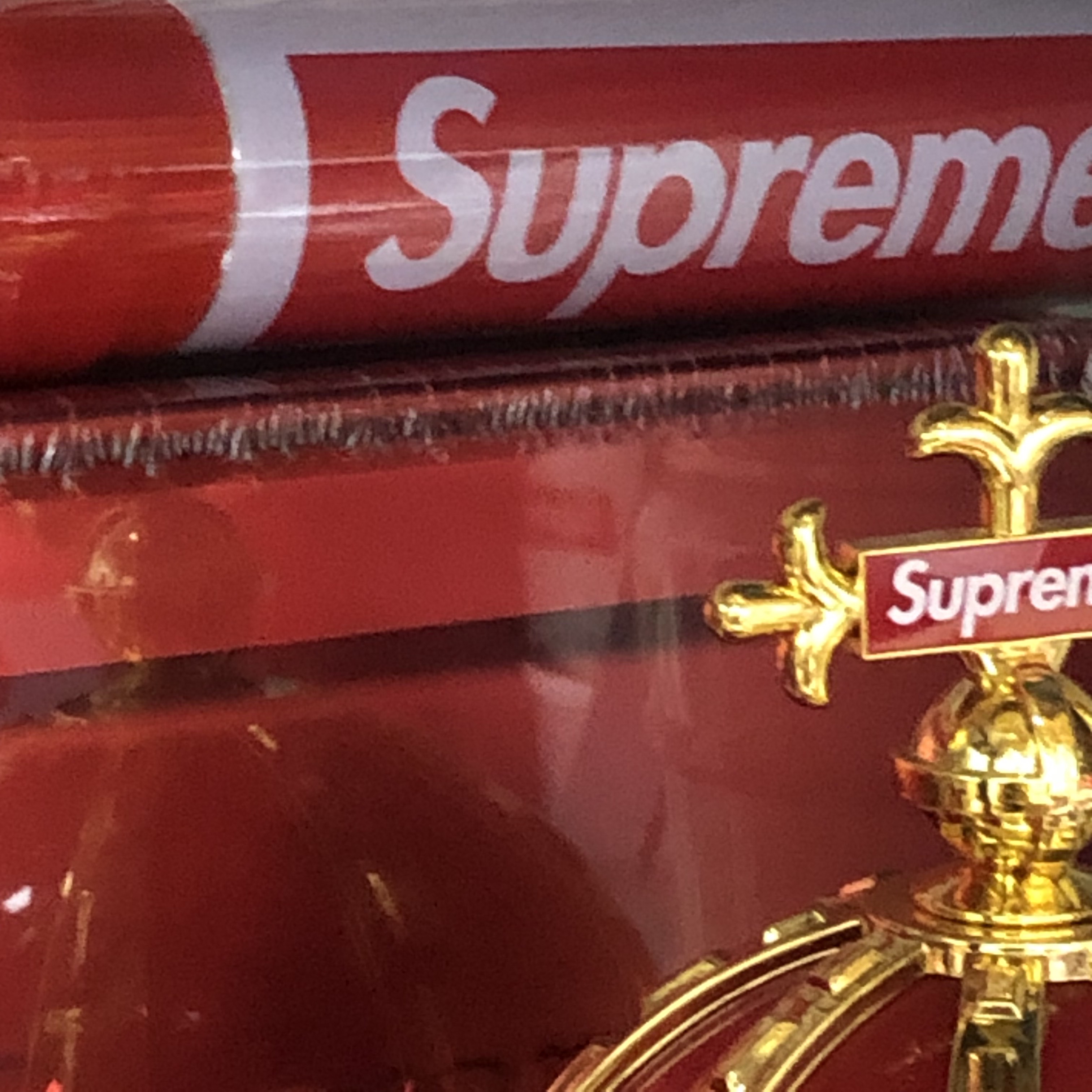 Supreme Pilot Marker Red - 18FW 착용 스타일