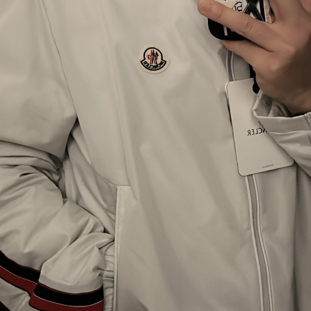 Moncler Necker Short Down Jacket Powder White - 22SS 착용 스타일 - 2